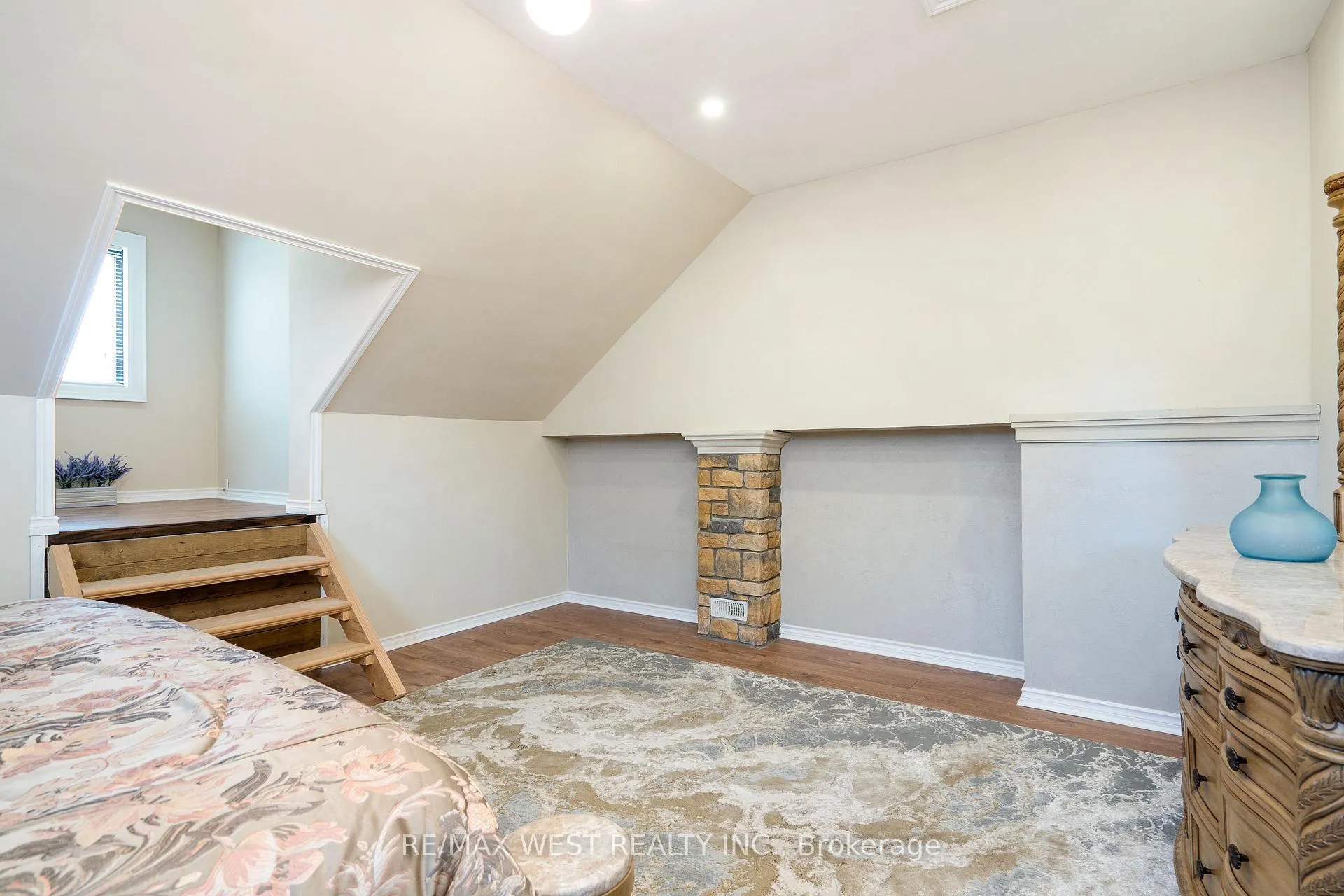 Photo 71 of 121 Allegra Drive, Wasaga Beach — HOMEH