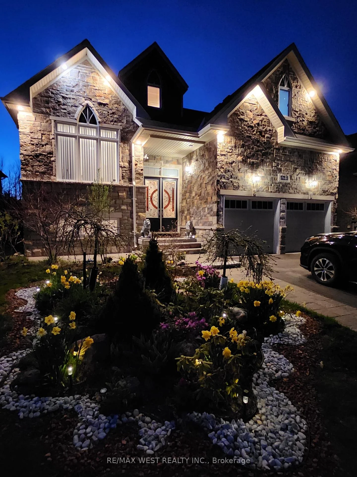 Photo 2 of 121 Allegra Drive, Wasaga Beach — HOMEH