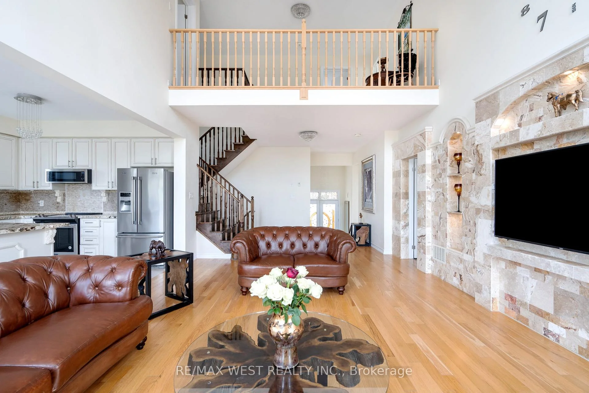 Photo 13 of 121 Allegra Drive, Wasaga Beach — HOMEH
