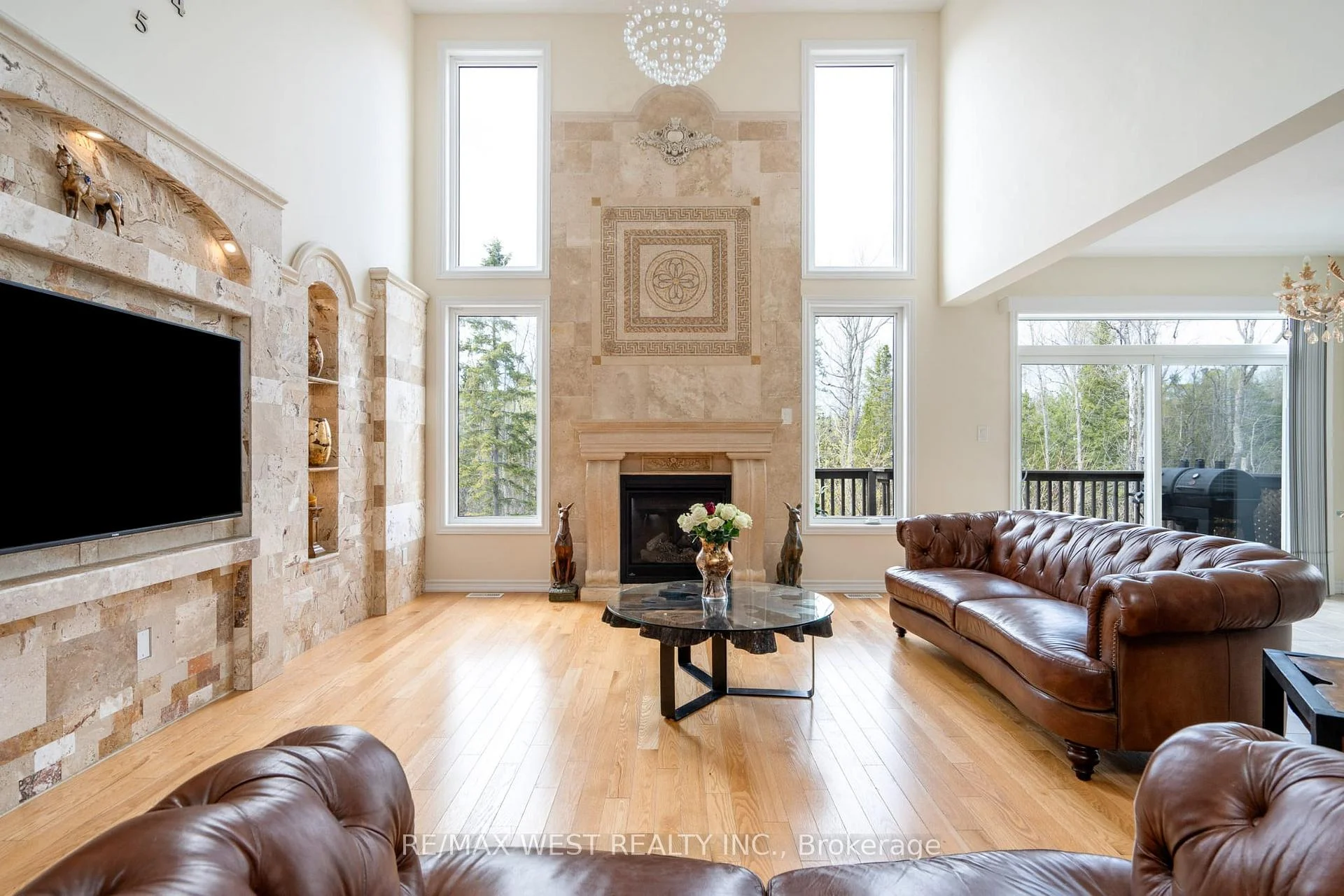 Photo 16 of 121 Allegra Drive, Wasaga Beach — HOMEH