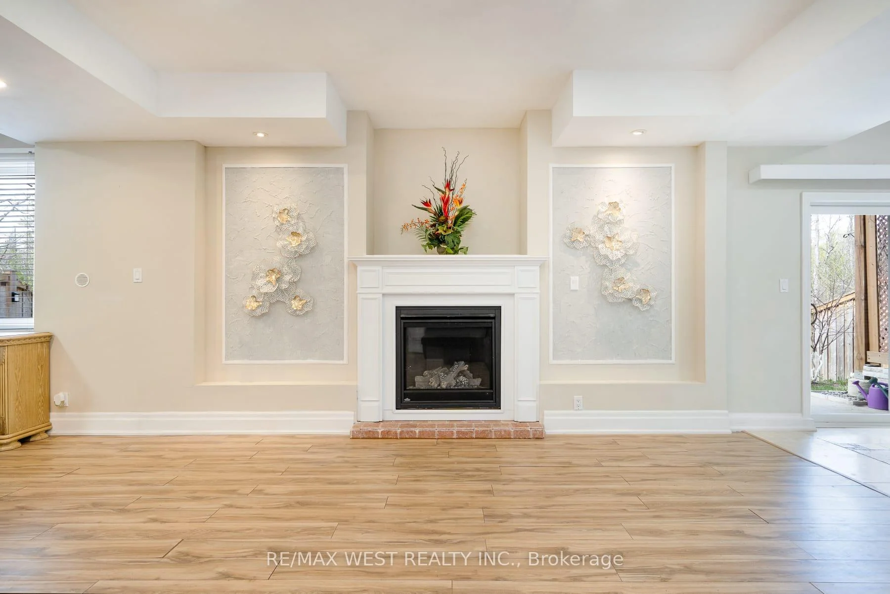 Photo 32 of 121 Allegra Drive, Wasaga Beach — HOMEH