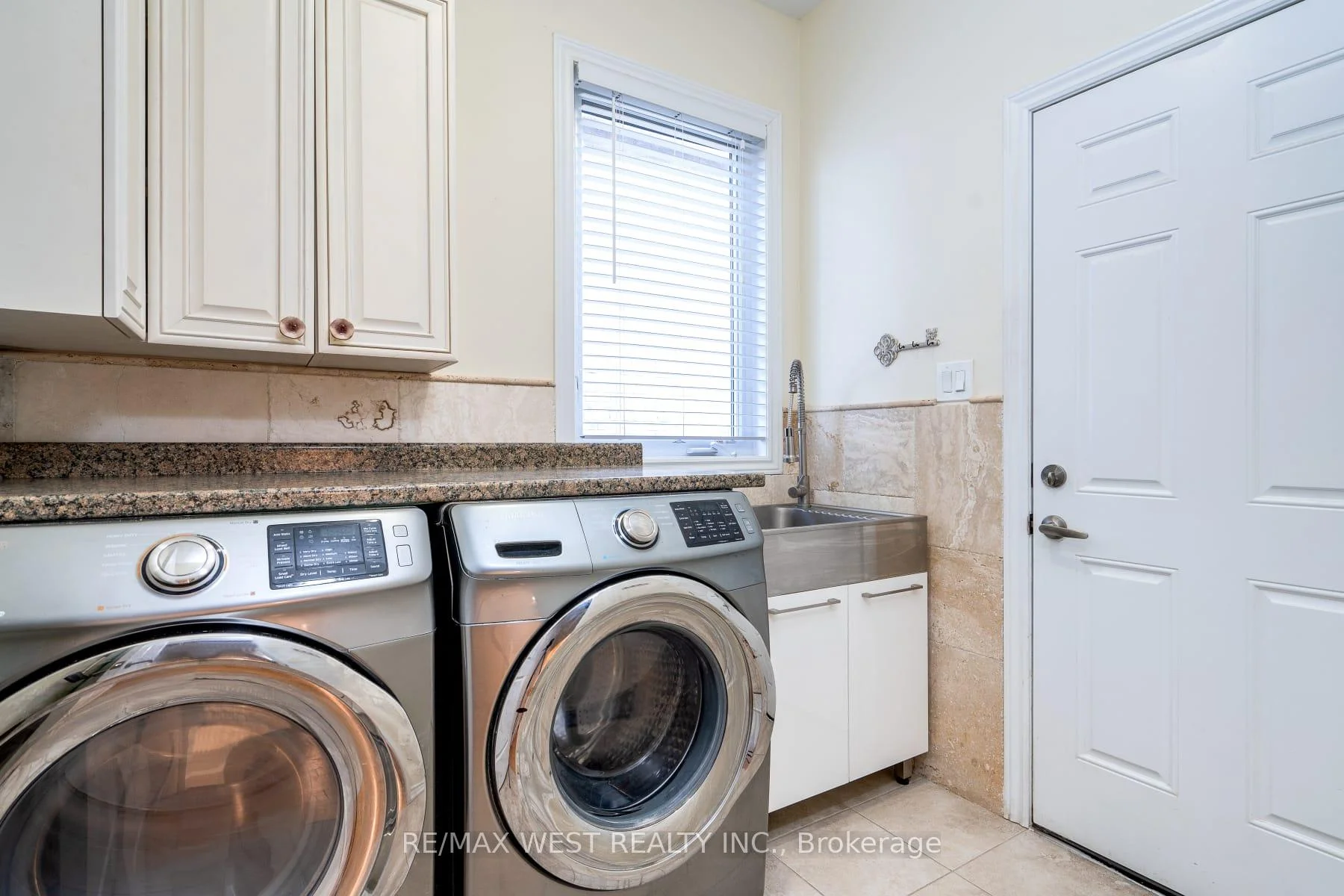 Photo 37 of 121 Allegra Drive, Wasaga Beach — HOMEH
