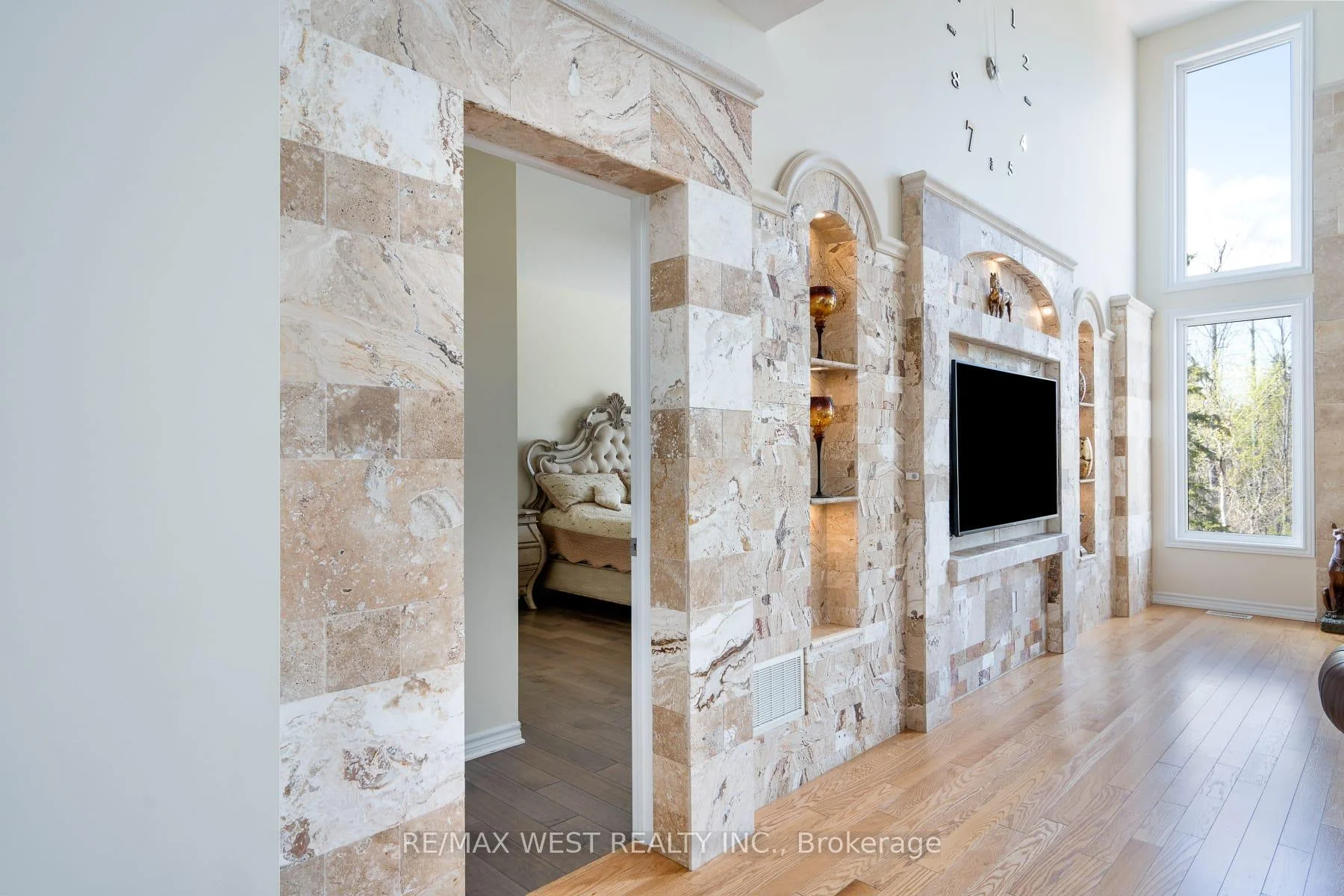 Photo 79 of 121 Allegra Drive, Wasaga Beach — HOMEH
