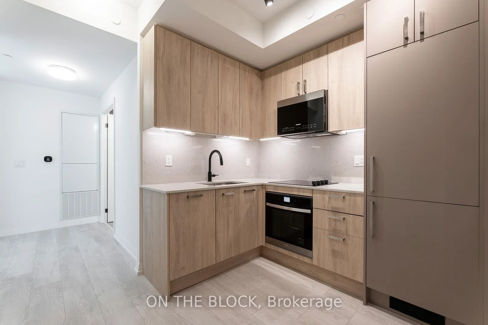 Photo 3 of Unit 513, 280 Dundas Street W, Toronto, Kensington-Chinatown — HOMEH