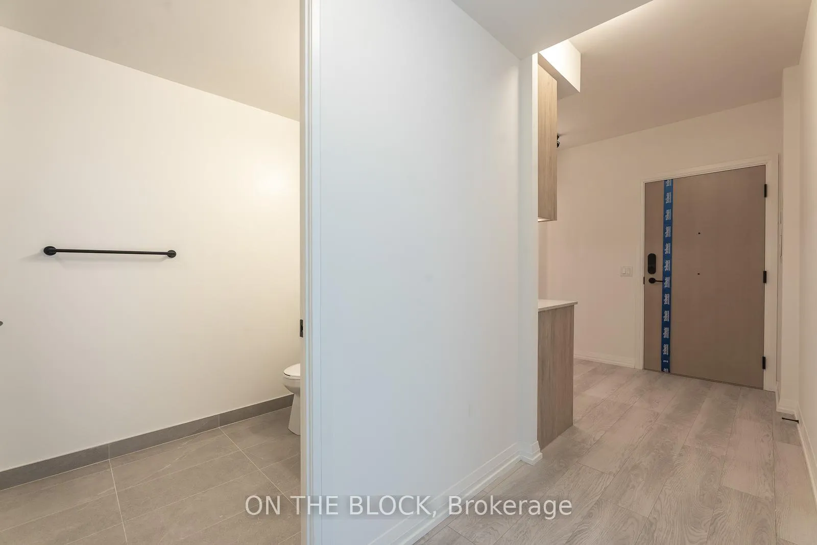 Photo 4 of Unit 513, 280 Dundas Street W, Toronto, Kensington-Chinatown — HOMEH