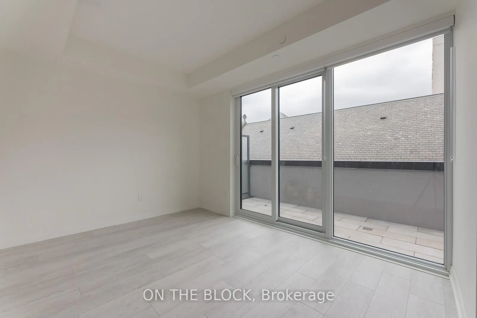 Photo 8 of Unit 513, 280 Dundas Street W, Toronto, Kensington-Chinatown — HOMEH