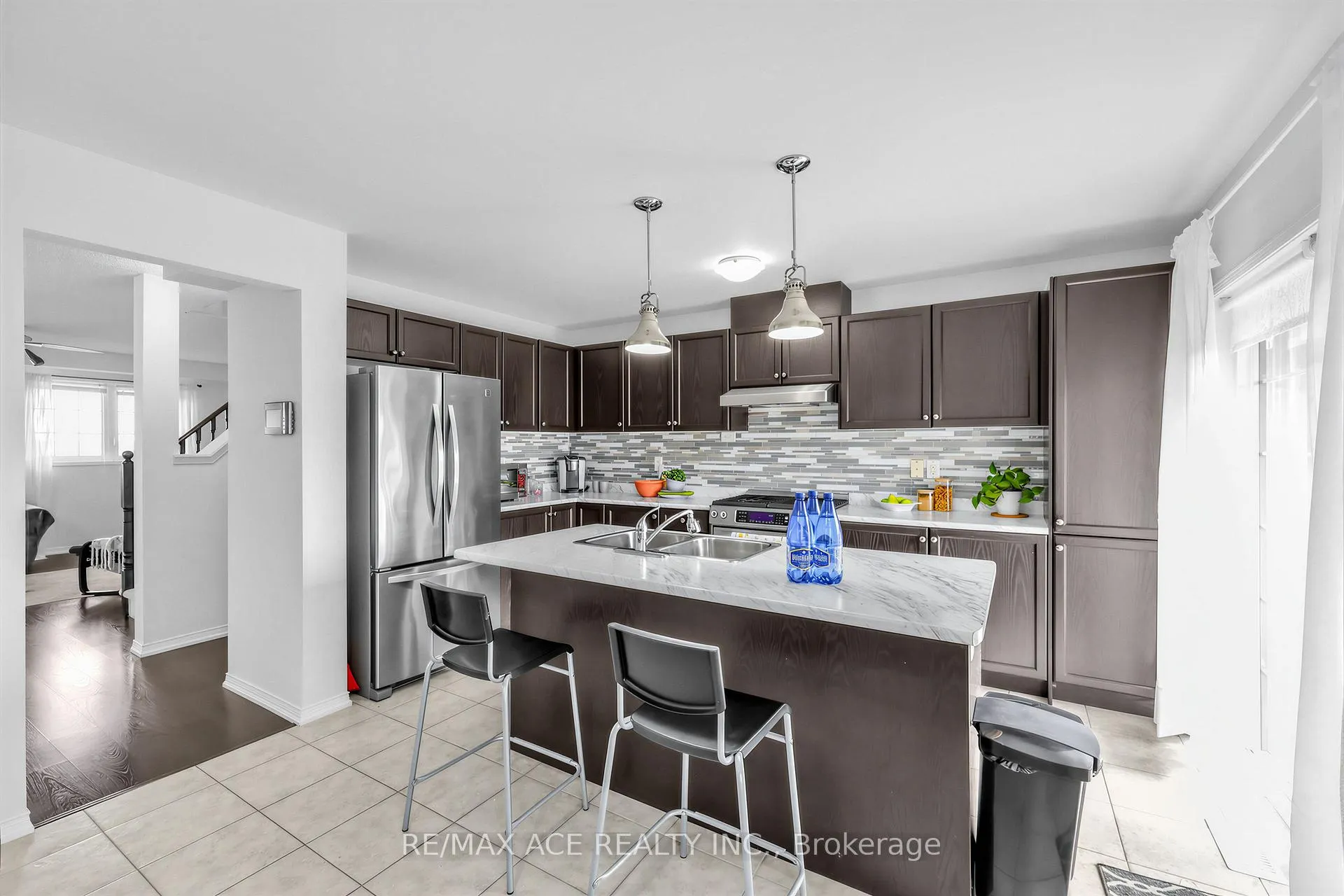 Photo 14 of 902 Audley Road N, Ajax, Central East — HOMEH