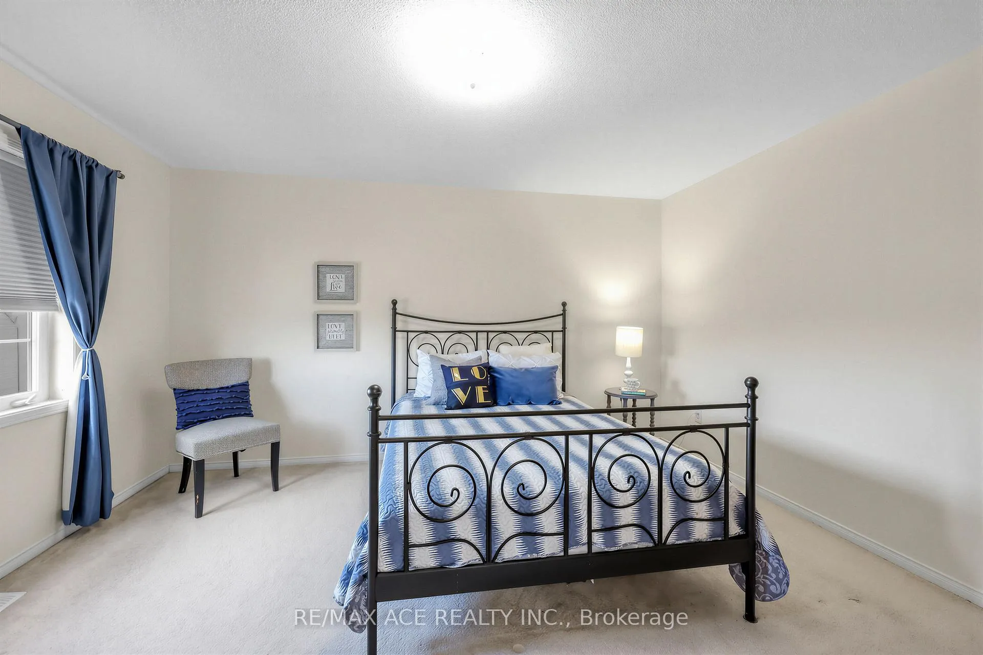 Photo 27 of 902 Audley Road N, Ajax, Central East — HOMEH