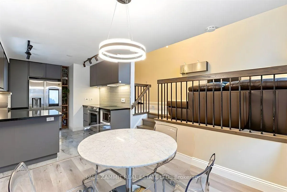 Photo 12 of 220 Simonston Boulevard, Markham, German Mills — HOMEH