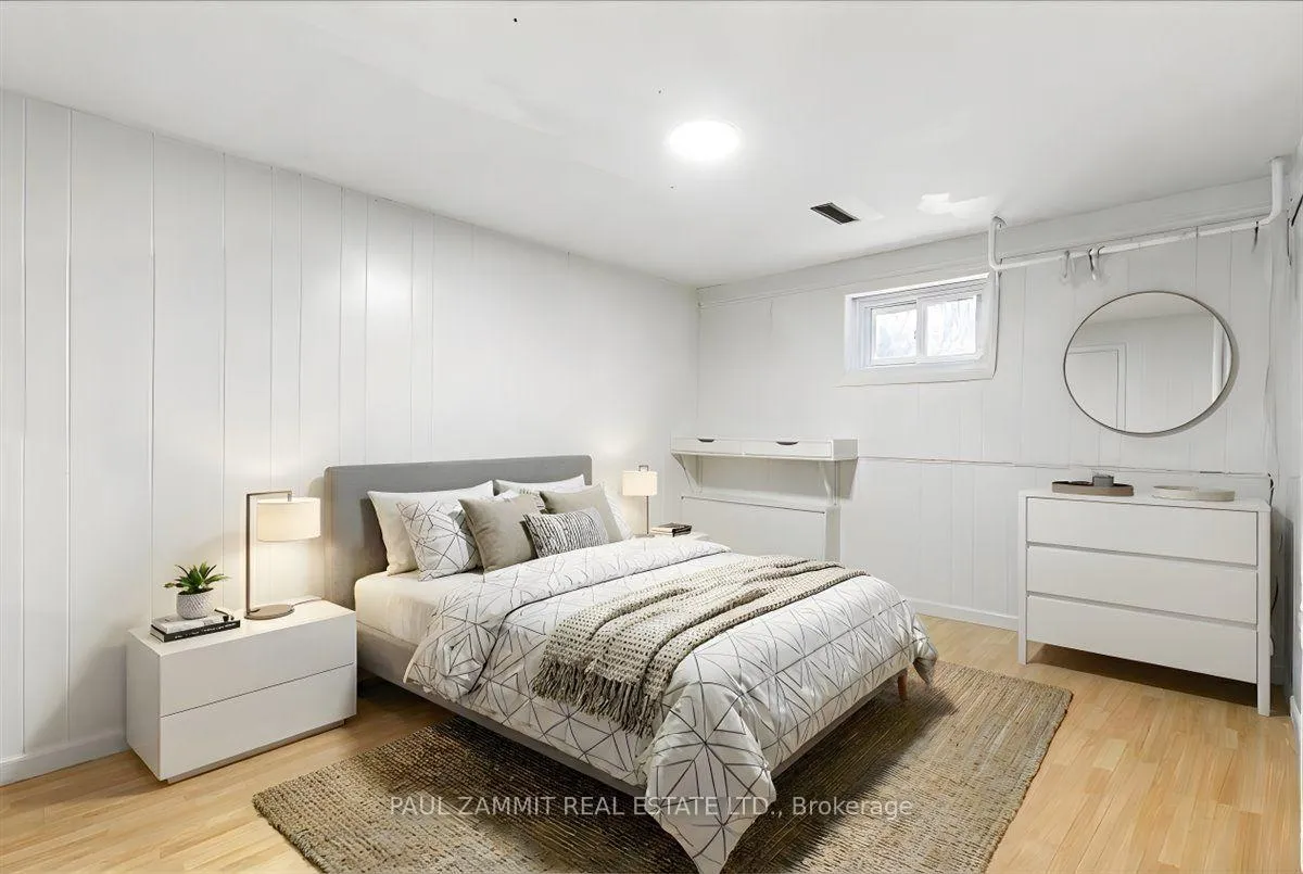 Photo 23 of 220 Simonston Boulevard, Markham, German Mills — HOMEH