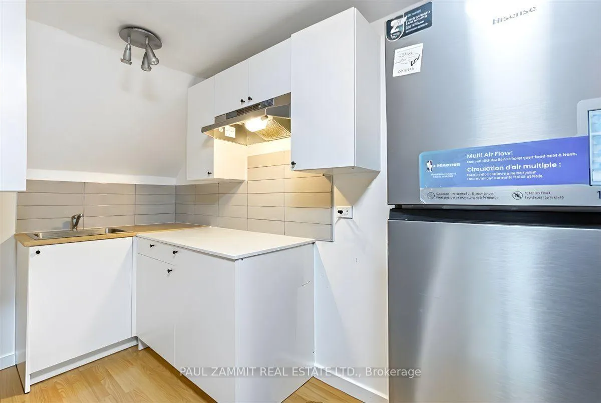 Photo 24 of 220 Simonston Boulevard, Markham, German Mills — HOMEH