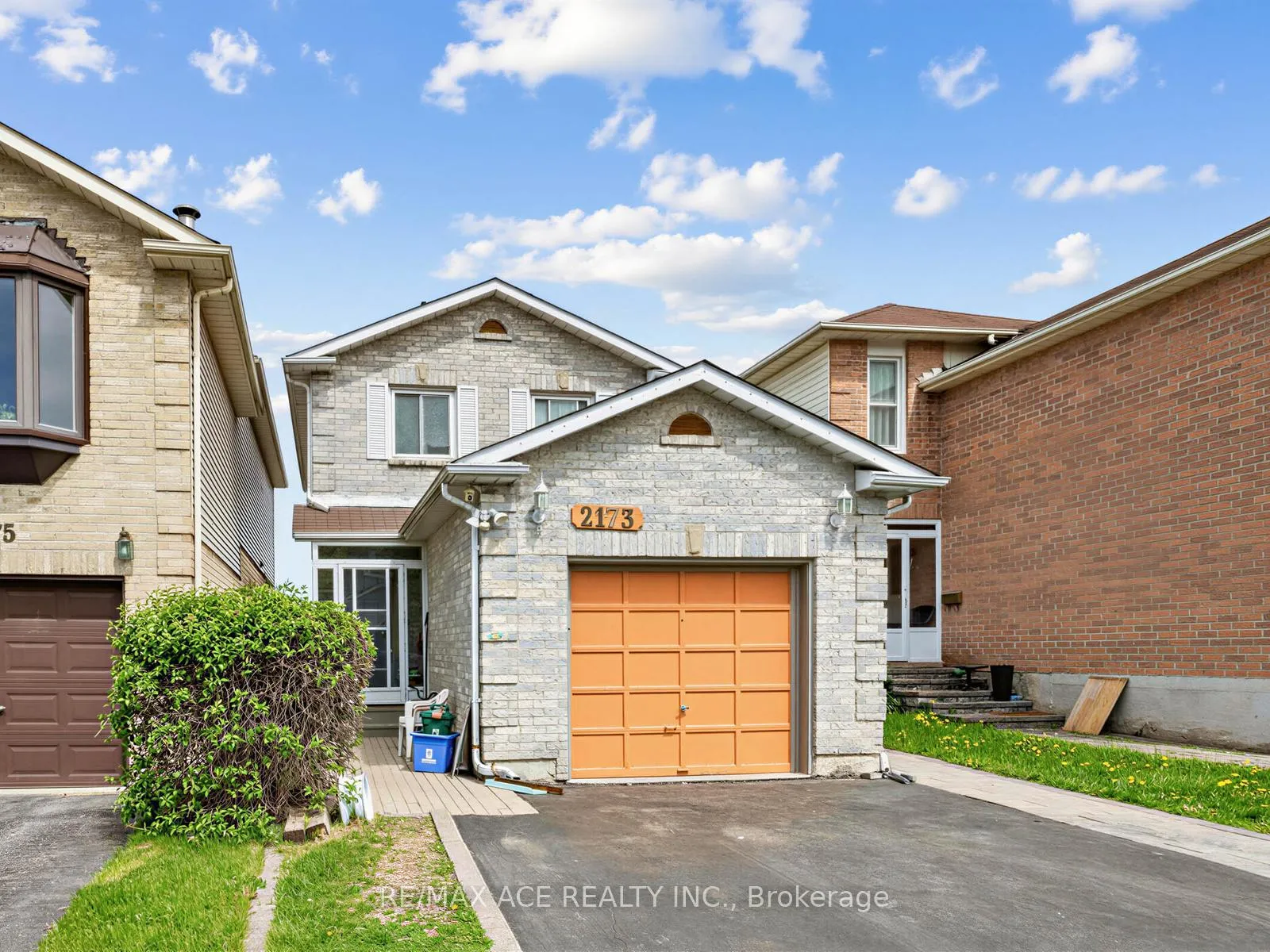 Photo 2 of Unit Main, 2173 Denby Drive, Pickering, Brock Ridge — HOMEH