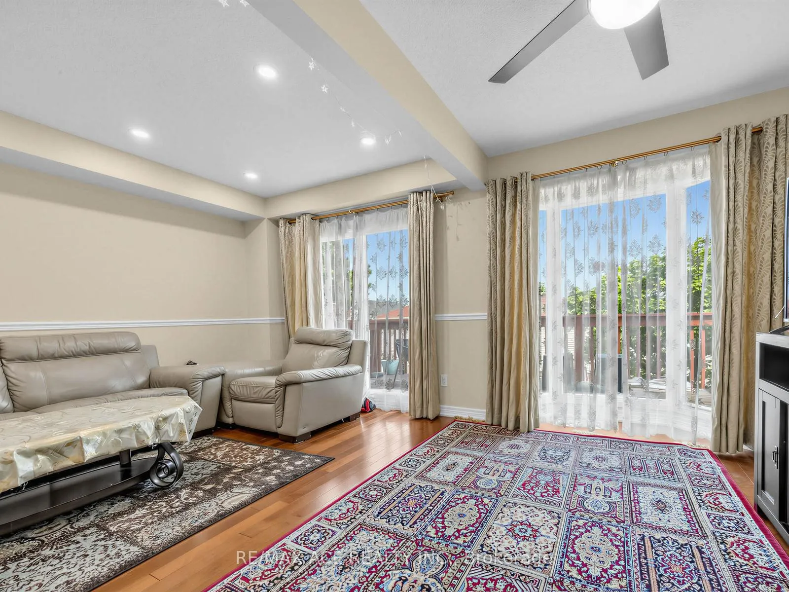 Photo 5 of Unit Main, 2173 Denby Drive, Pickering, Brock Ridge — HOMEH