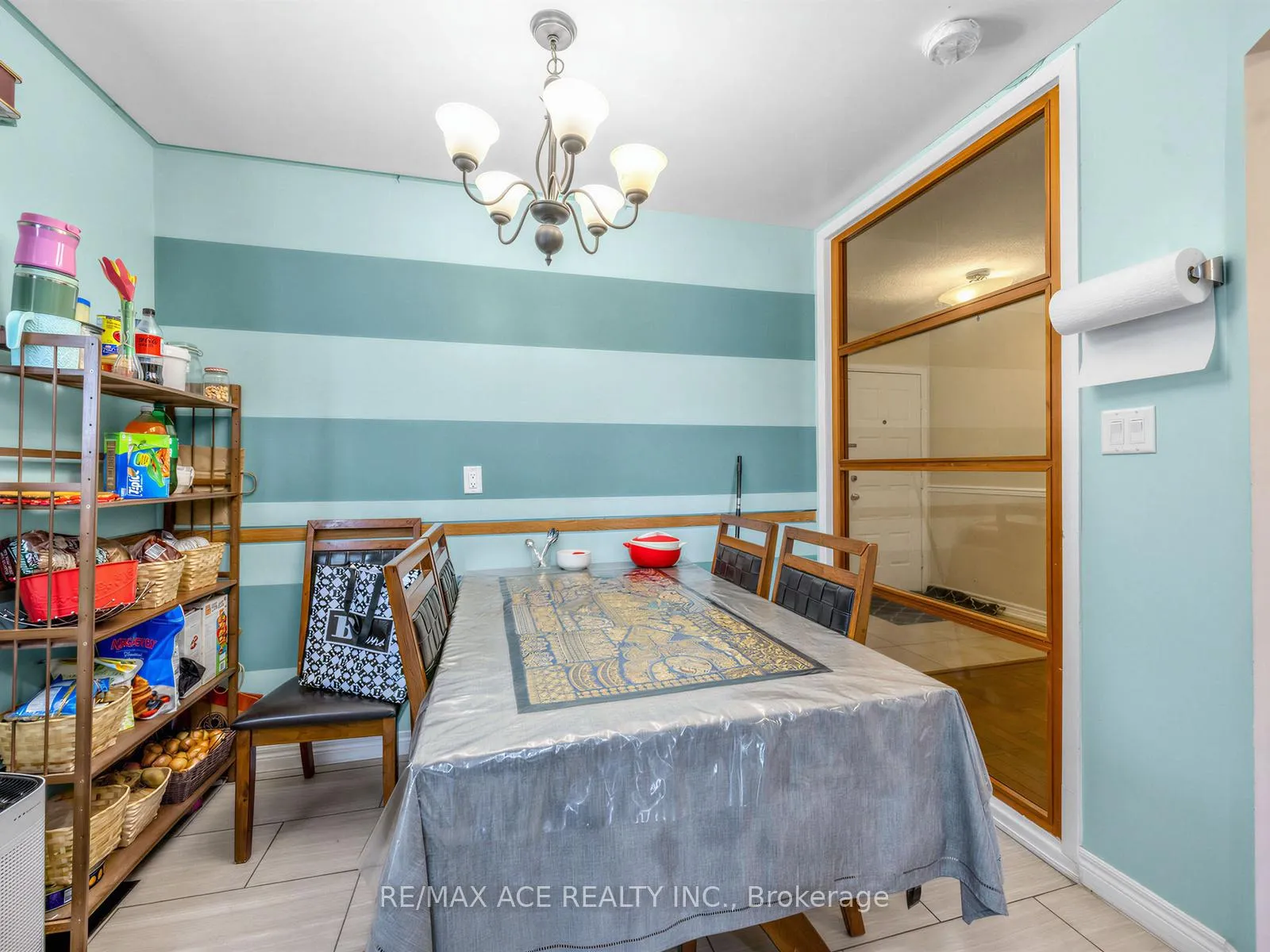 Photo 13 of Unit Main, 2173 Denby Drive, Pickering, Brock Ridge — HOMEH