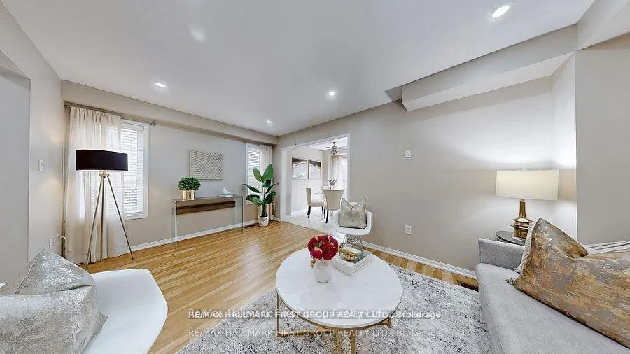 Photo 7 of 39 Robideau Place, Whitby, Pringle Creek — HOMEH