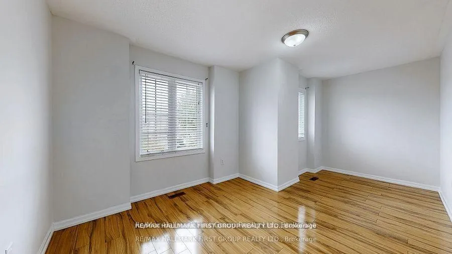 Photo 23 of 39 Robideau Place, Whitby, Pringle Creek — HOMEH