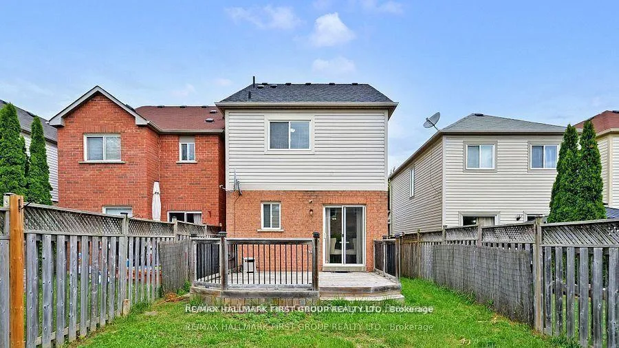 Photo 37 of 39 Robideau Place, Whitby, Pringle Creek — HOMEH