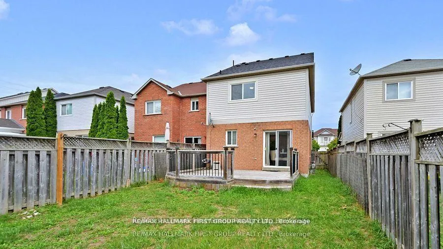 Photo 38 of 39 Robideau Place, Whitby, Pringle Creek — HOMEH