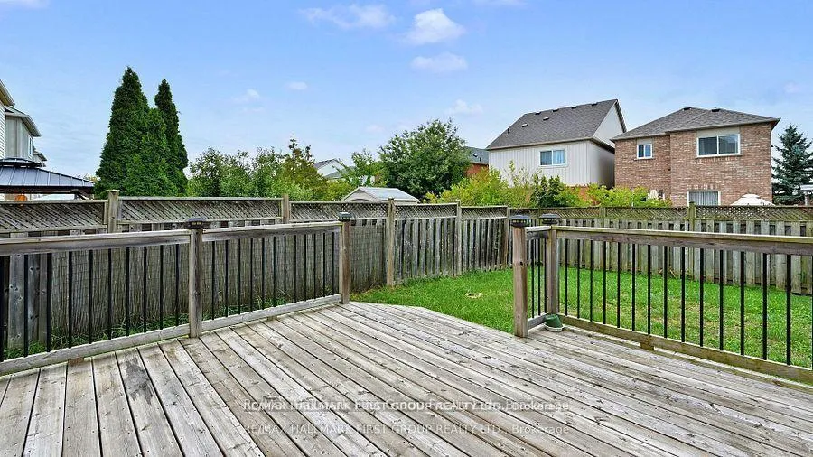 Photo 40 of 39 Robideau Place, Whitby, Pringle Creek — HOMEH