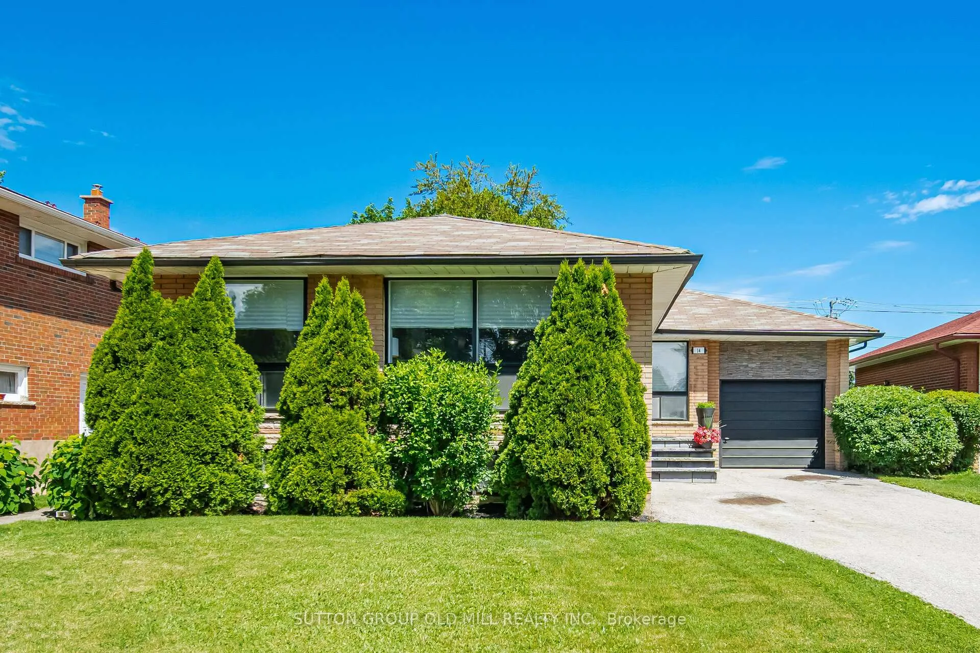 Photo 1 of 14 Shipley Road, Etobicoke, Willowridge-Martingrove-Richview — HOMEH