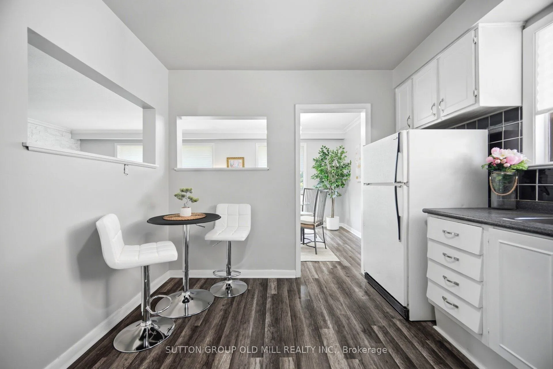 Photo 14 of 14 Shipley Road, Etobicoke, Willowridge-Martingrove-Richview — HOMEH