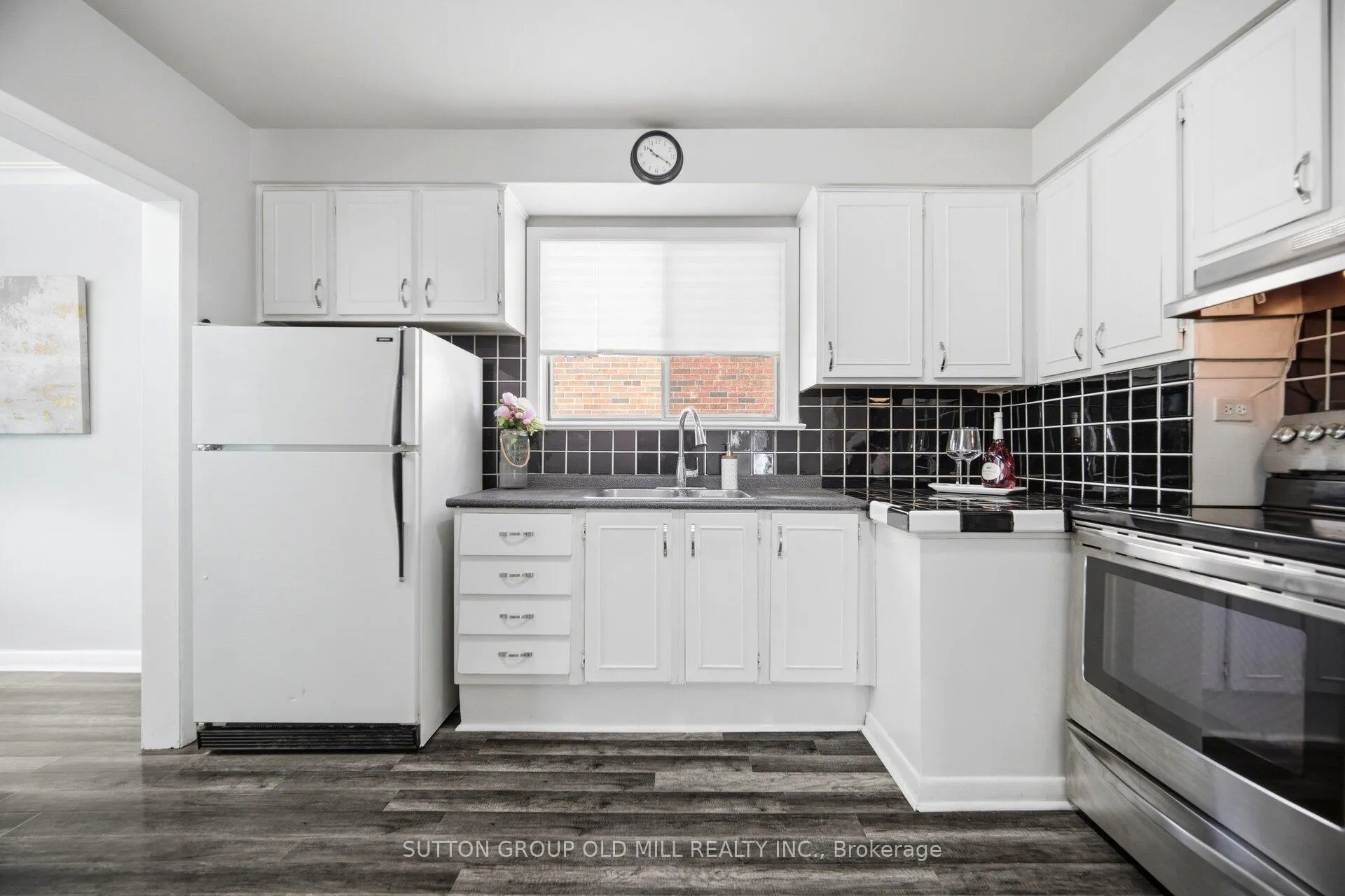 Photo 15 of 14 Shipley Road, Etobicoke, Willowridge-Martingrove-Richview — HOMEH
