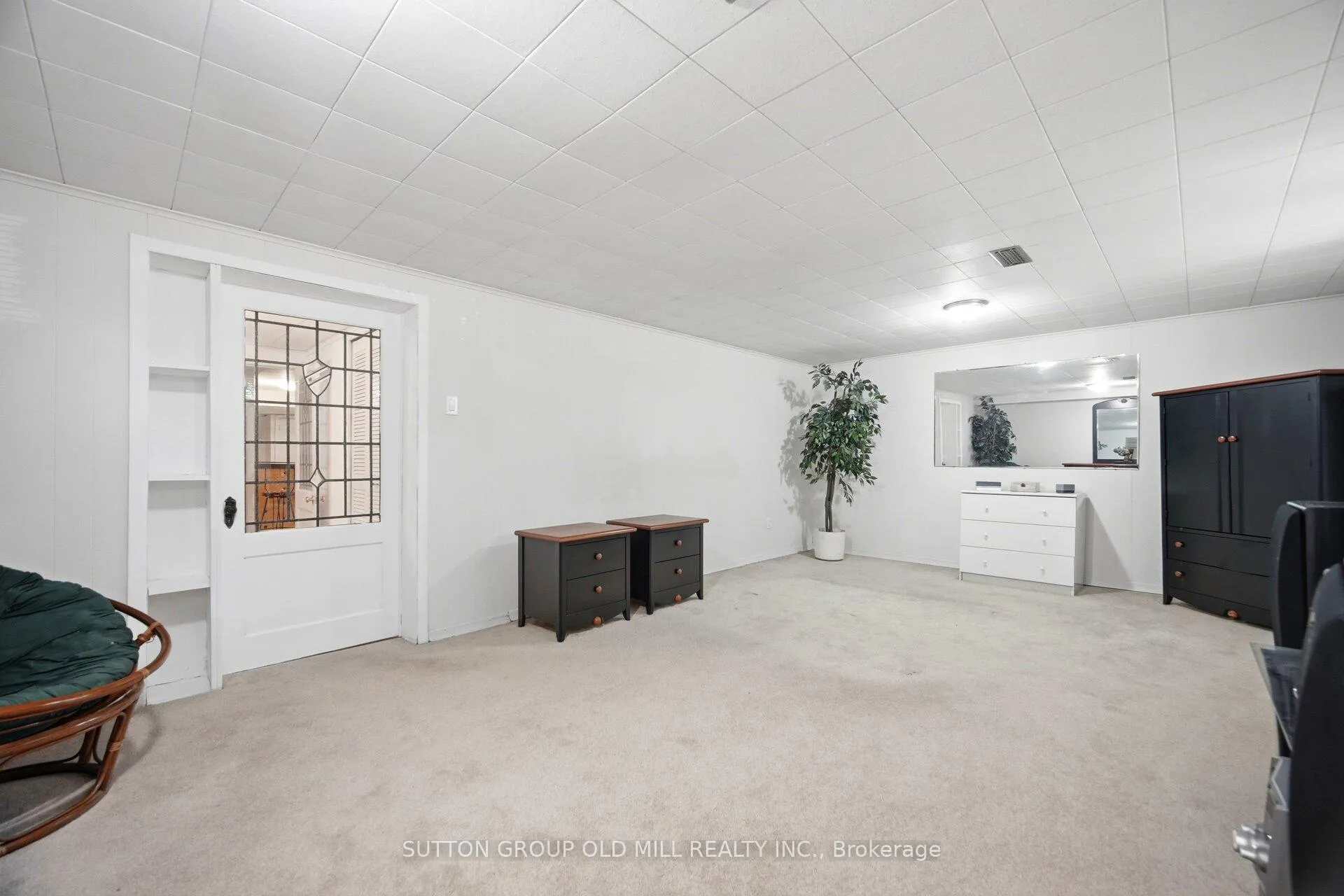 Photo 31 of 14 Shipley Road, Etobicoke, Willowridge-Martingrove-Richview — HOMEH