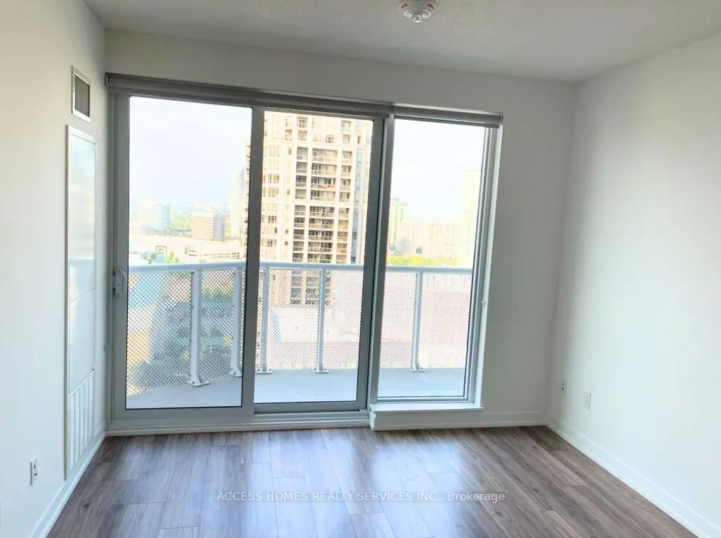 Photo 3 of Unit 2205, 4065 Confederation Parkway, Mississauga, City Centre — HOMEH