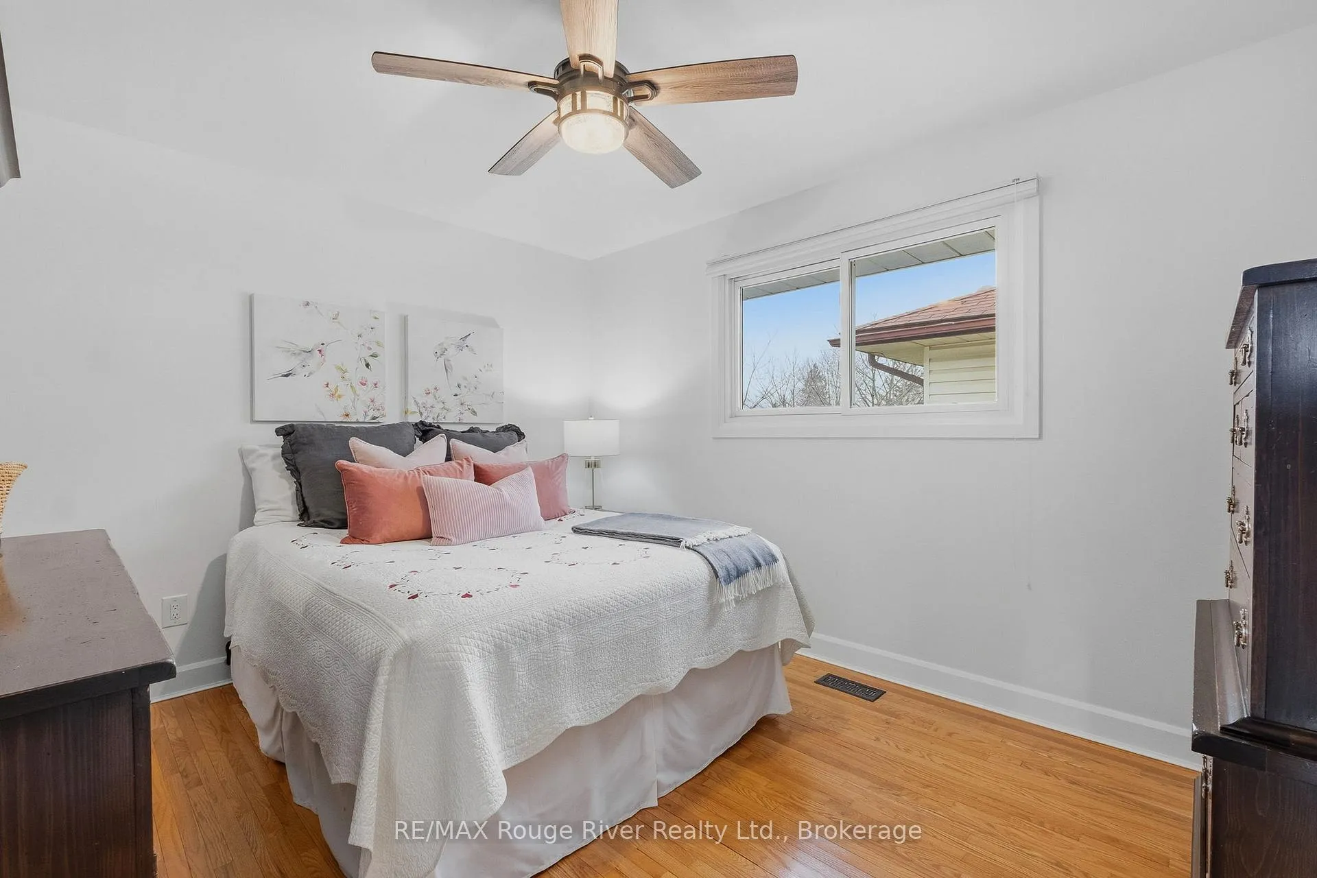 Photo 15 of 608 Elizabeth Street, Cobourg — HOMEH