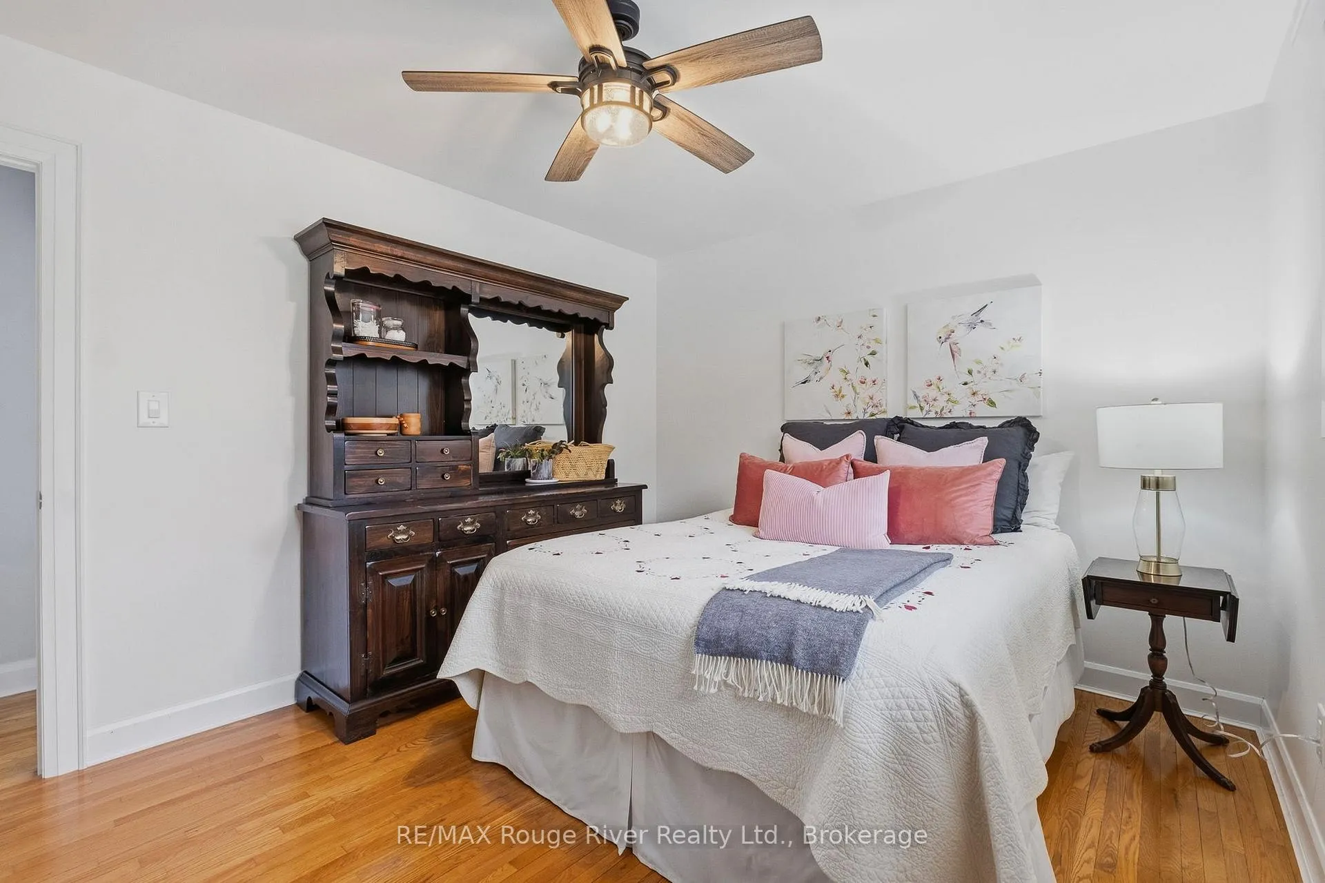 Photo 16 of 608 Elizabeth Street, Cobourg — HOMEH