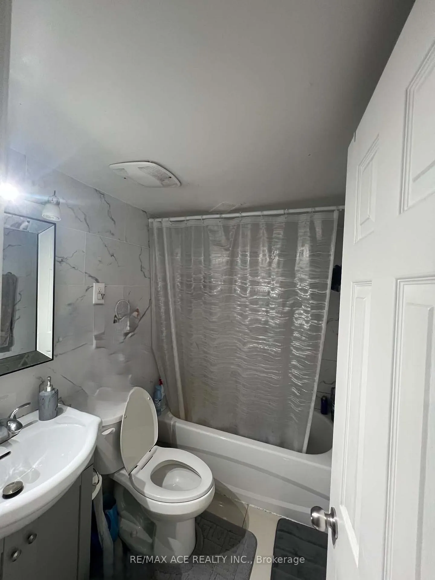 Photo 8 of Unit Bsmt, 38 Celeste Drive, Scarborough, West Hill — HOMEH