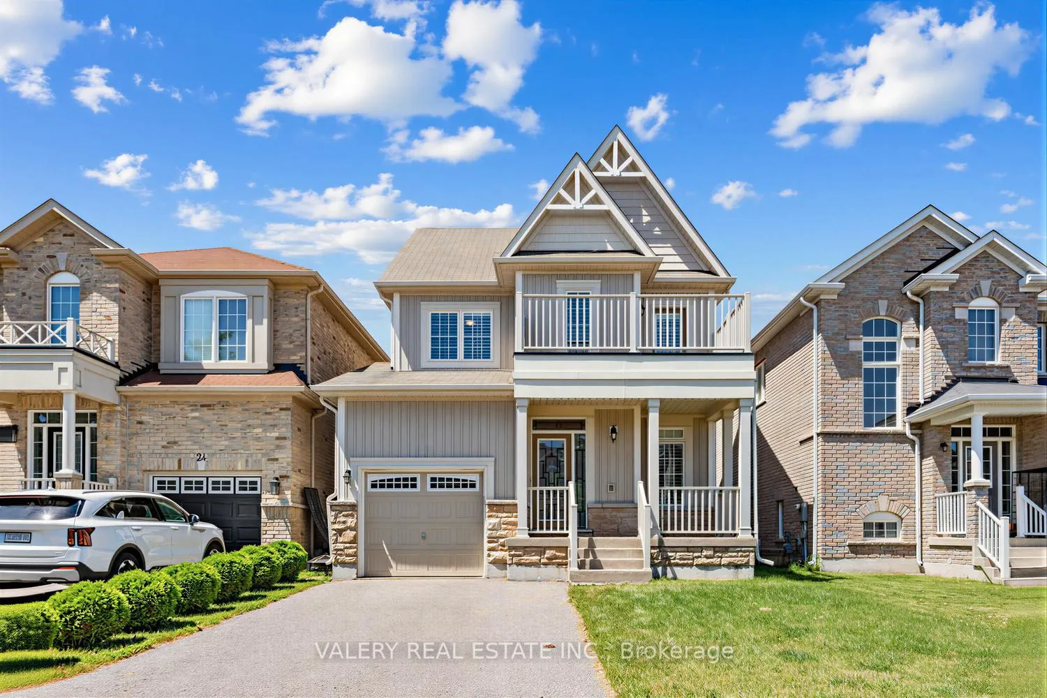 Photo 1 of 20 McDonald Crescent, Clarington, Newcastle — HOMEH
