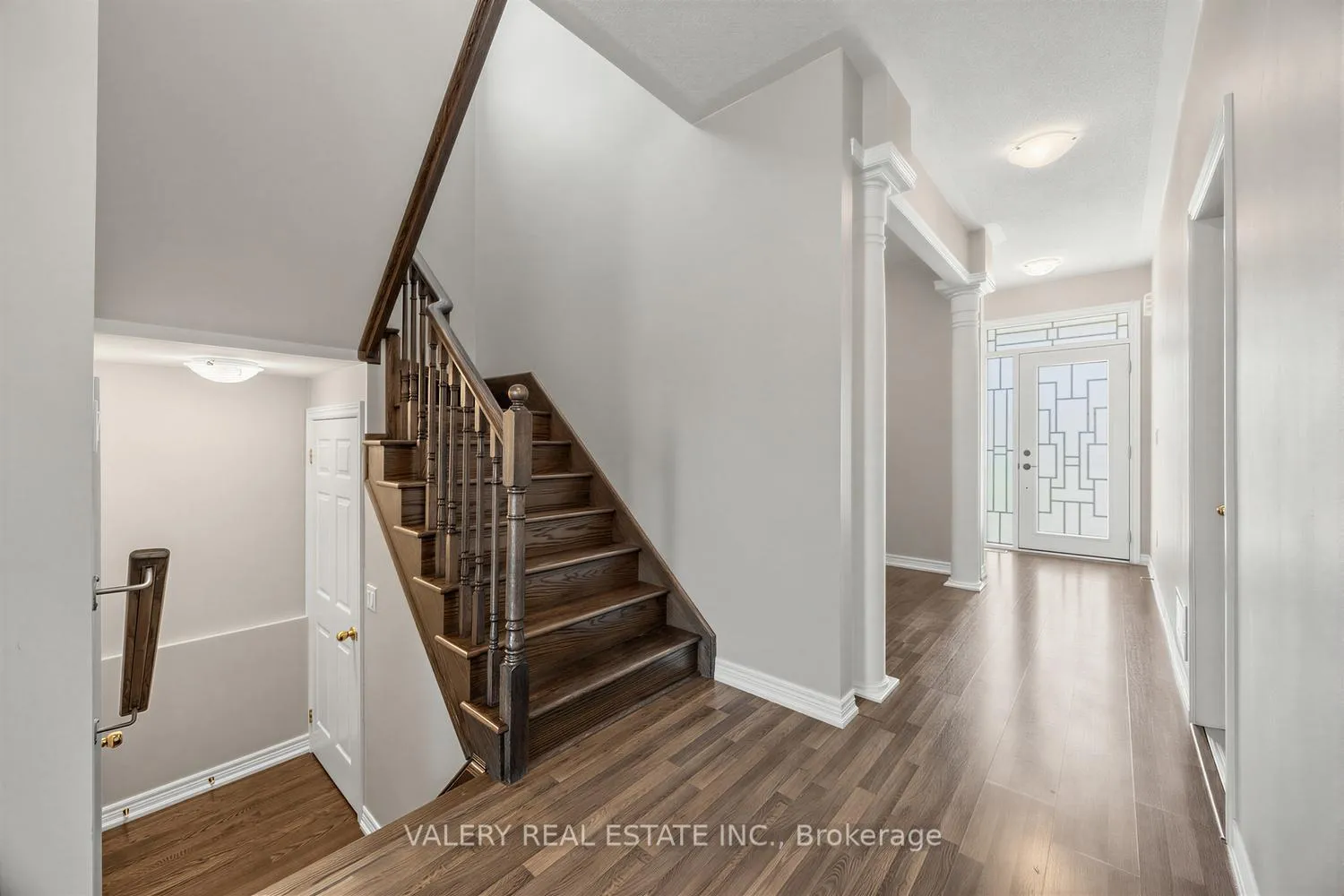 Photo 17 of 20 McDonald Crescent, Clarington, Newcastle — HOMEH