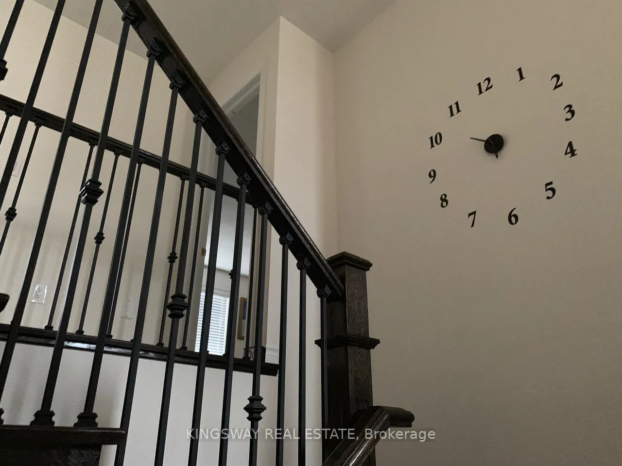 Photo 8 of 158 Minto Crescent, Milton, Willmott — HOMEH