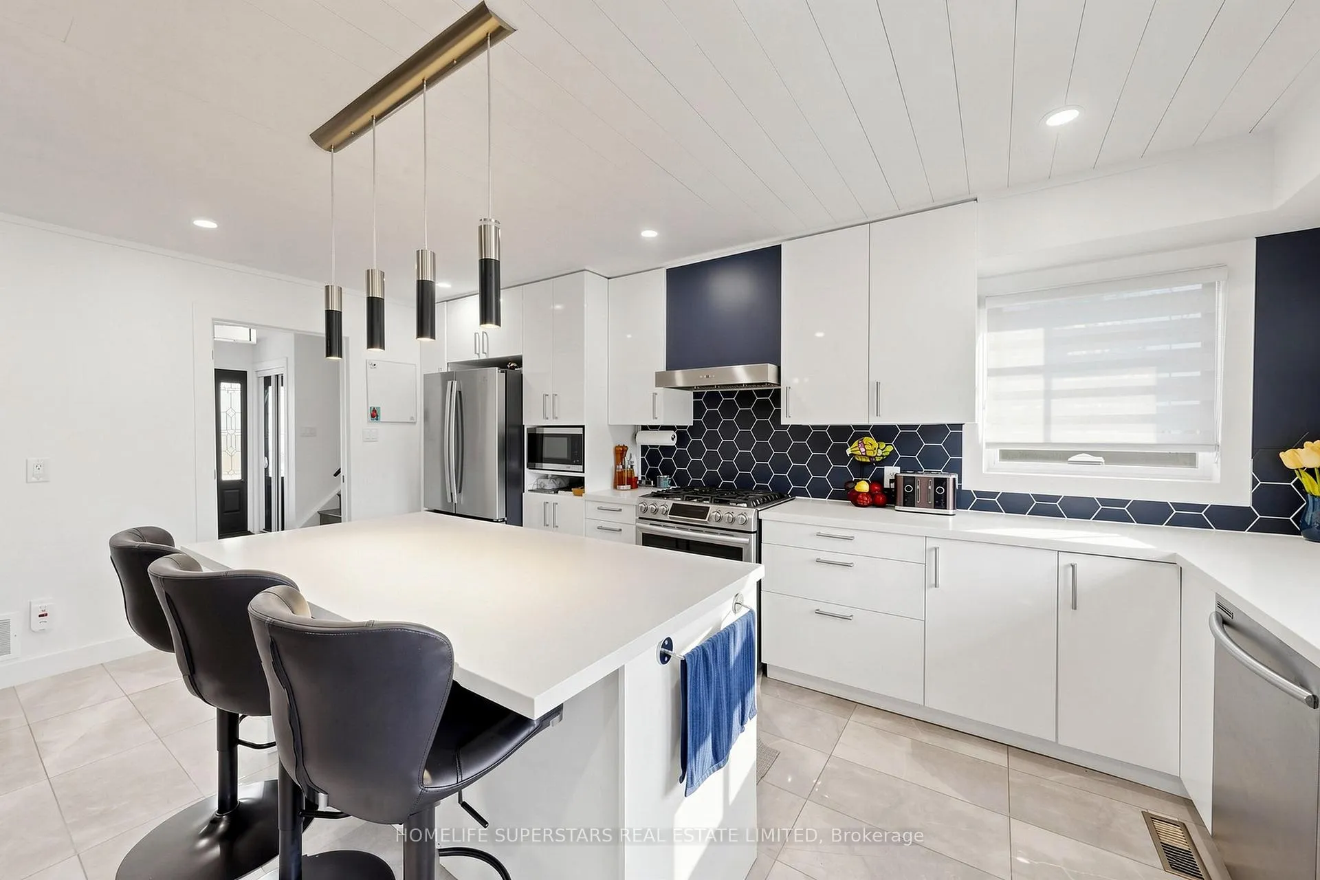 Photo 14 of Unit finished basement, 24 Mcgregor Drive, Caledon, Rural Caledon — HOMEH
