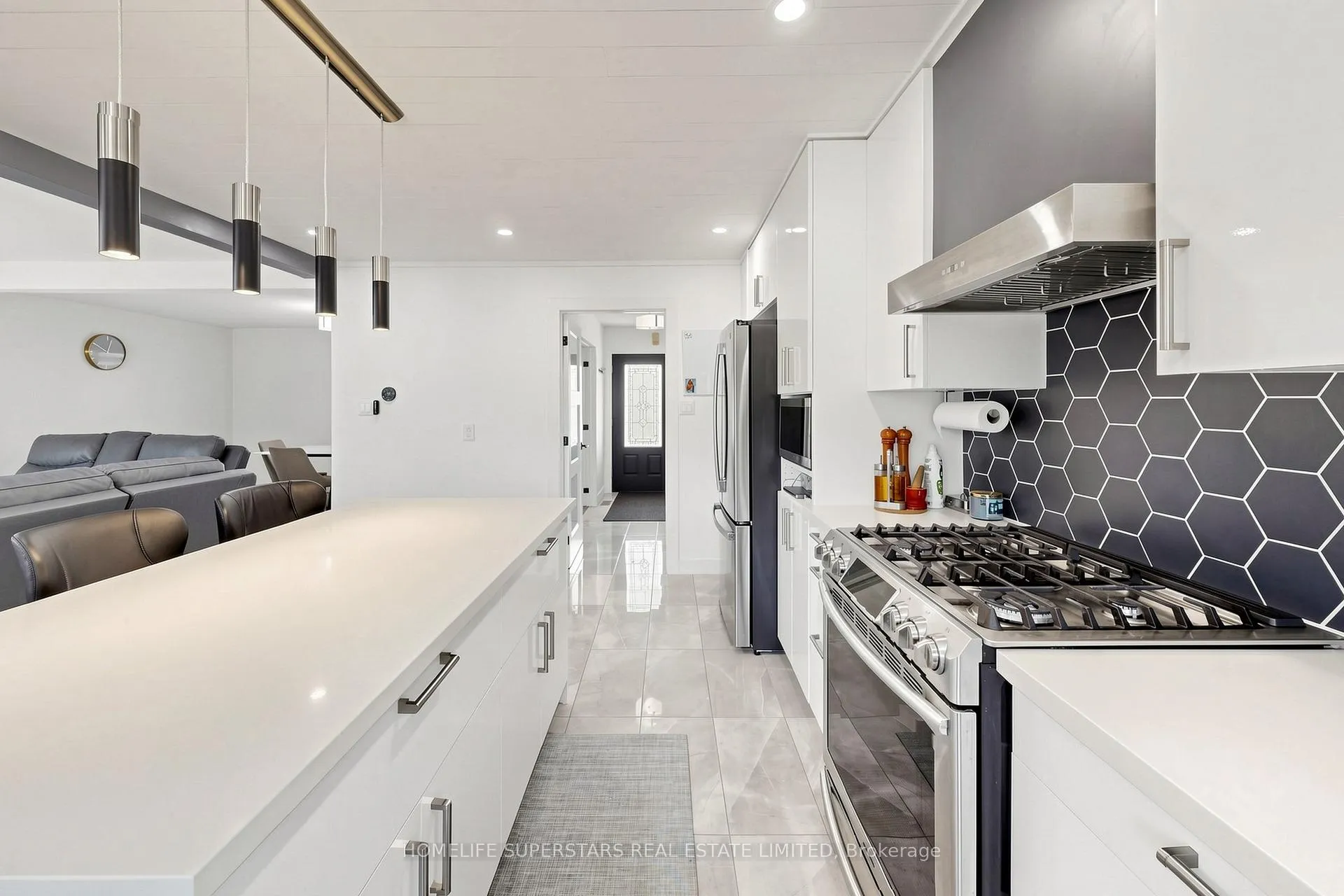 Photo 15 of Unit finished basement, 24 Mcgregor Drive, Caledon, Rural Caledon — HOMEH