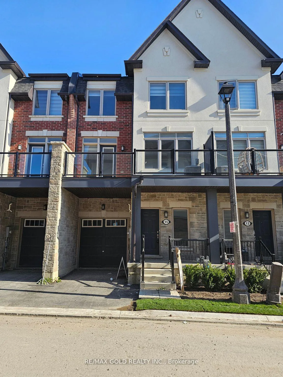 Photo 1 of 15 Tiveron Avenue, Caledon, Rural Caledon — HOMEH