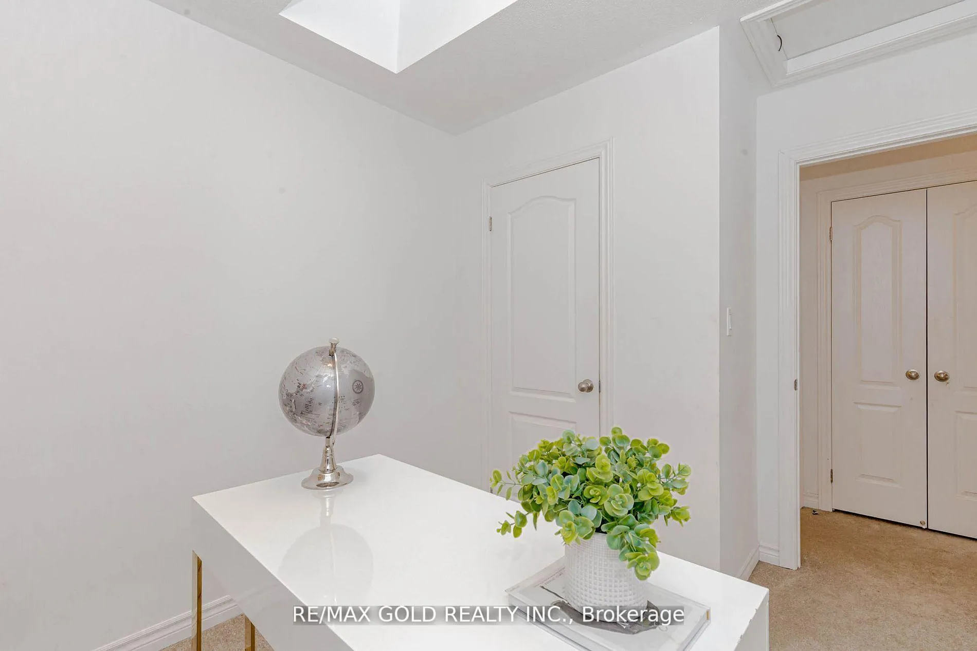 Photo 8 of 15 Tiveron Avenue, Caledon, Rural Caledon — HOMEH