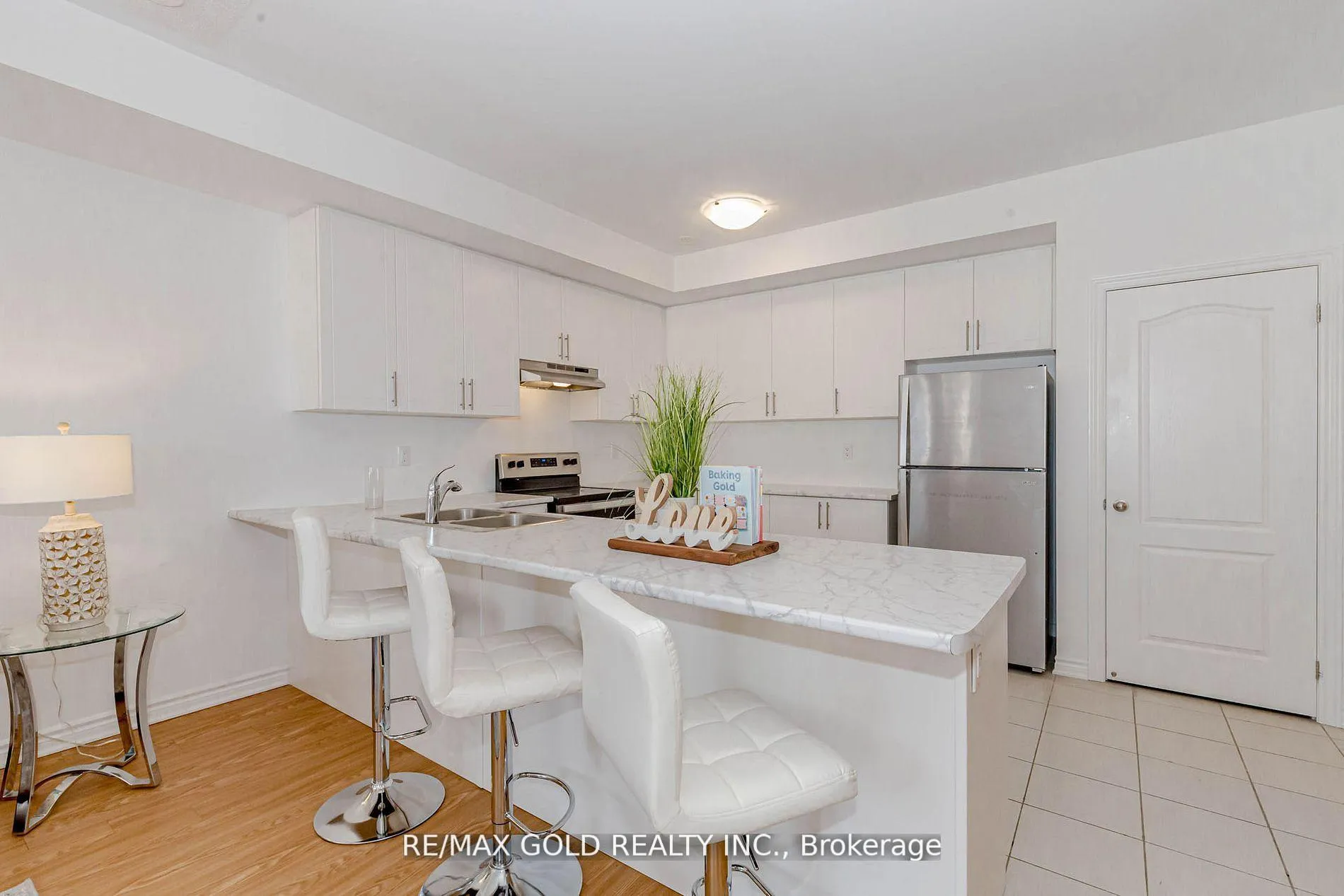 Photo 11 of 15 Tiveron Avenue, Caledon, Rural Caledon — HOMEH