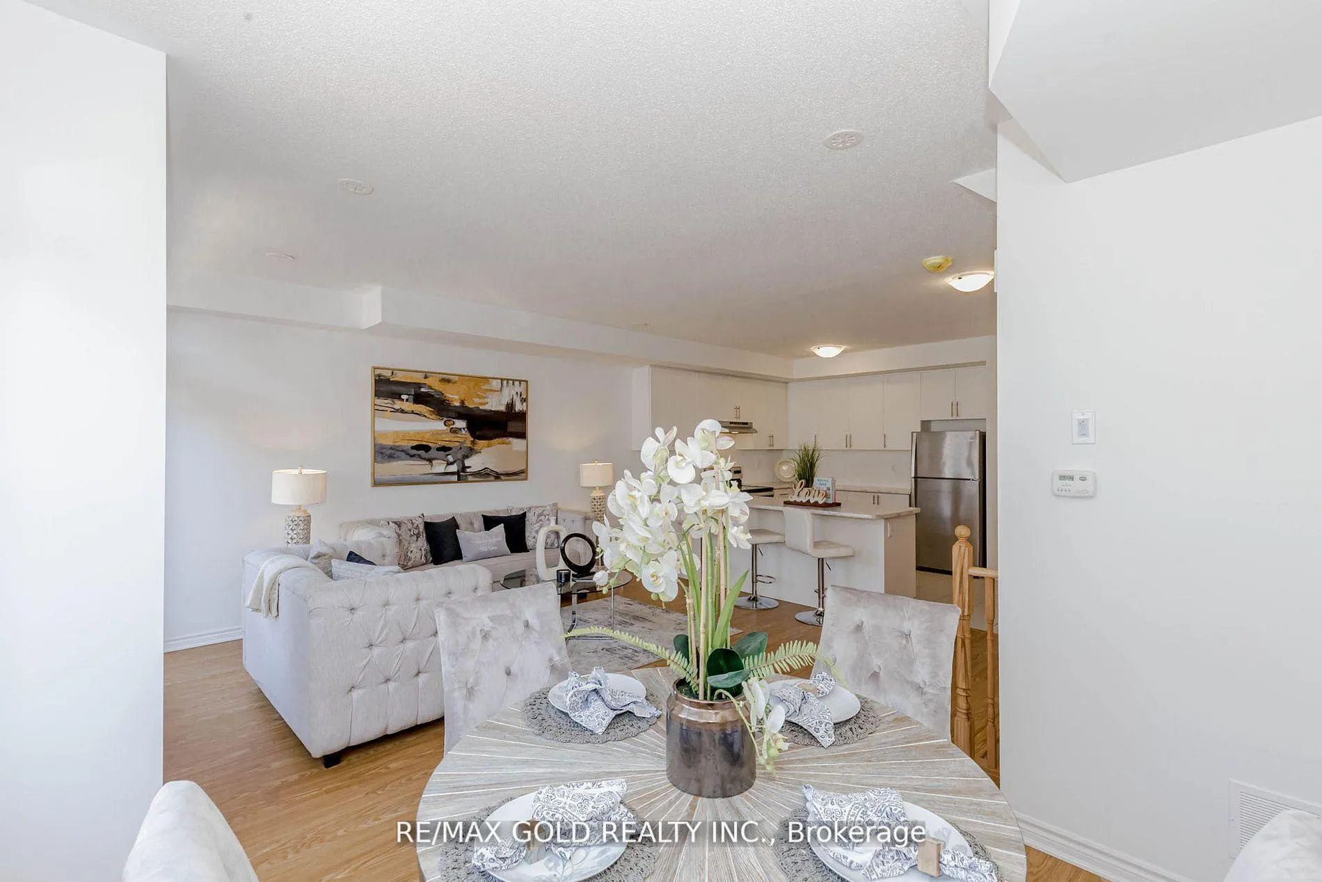 Photo 13 of 15 Tiveron Avenue, Caledon, Rural Caledon — HOMEH