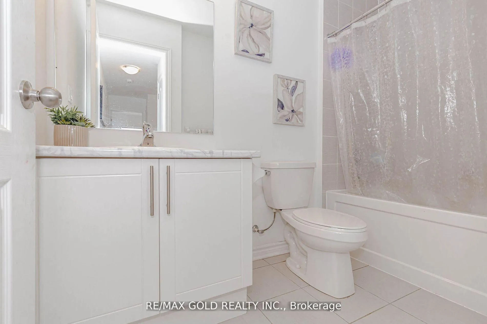 Photo 22 of 15 Tiveron Avenue, Caledon, Rural Caledon — HOMEH