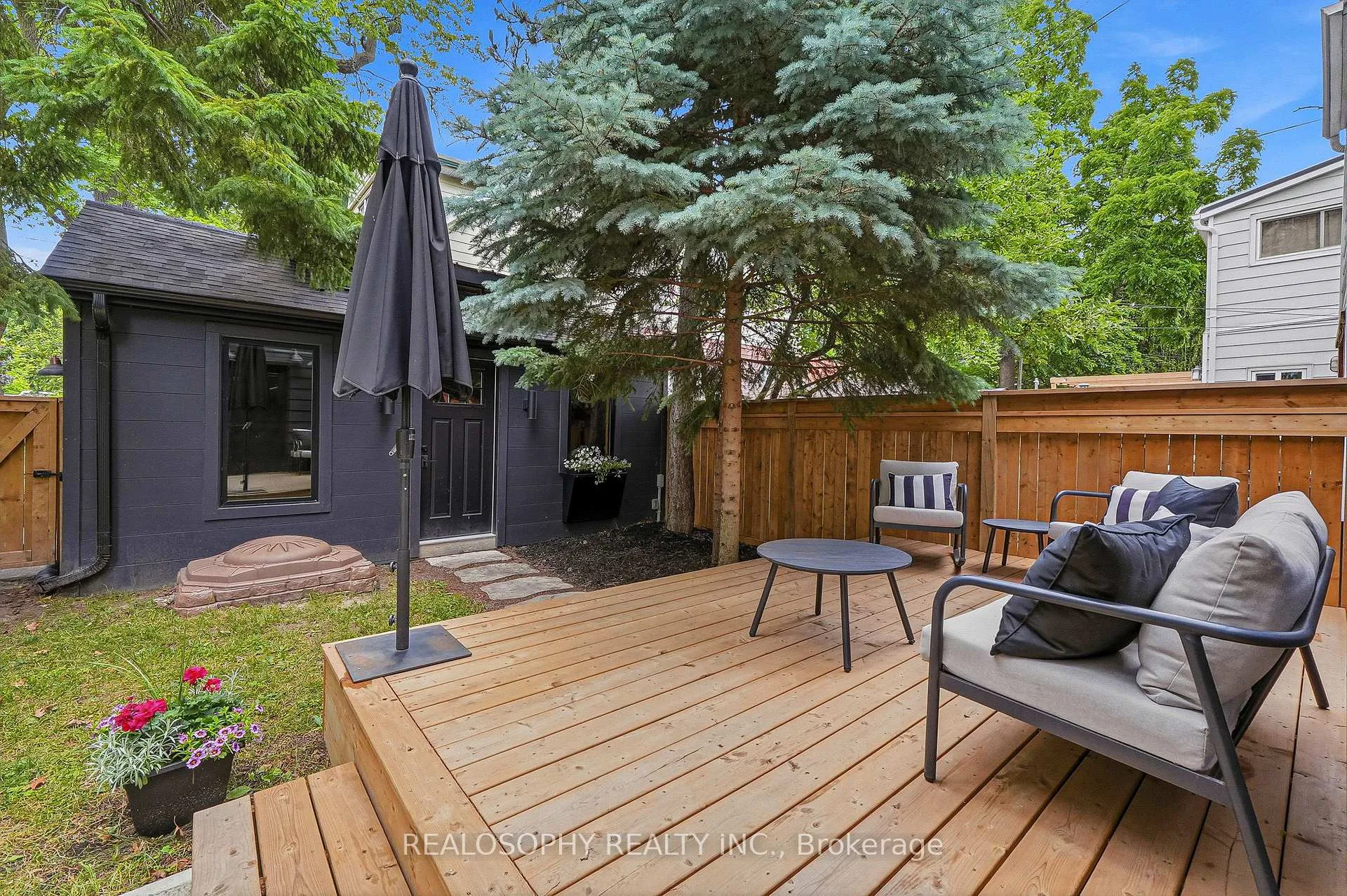 Photo 39 of 44 Gilmour Avenue, Toronto, High Park North — HOMEH