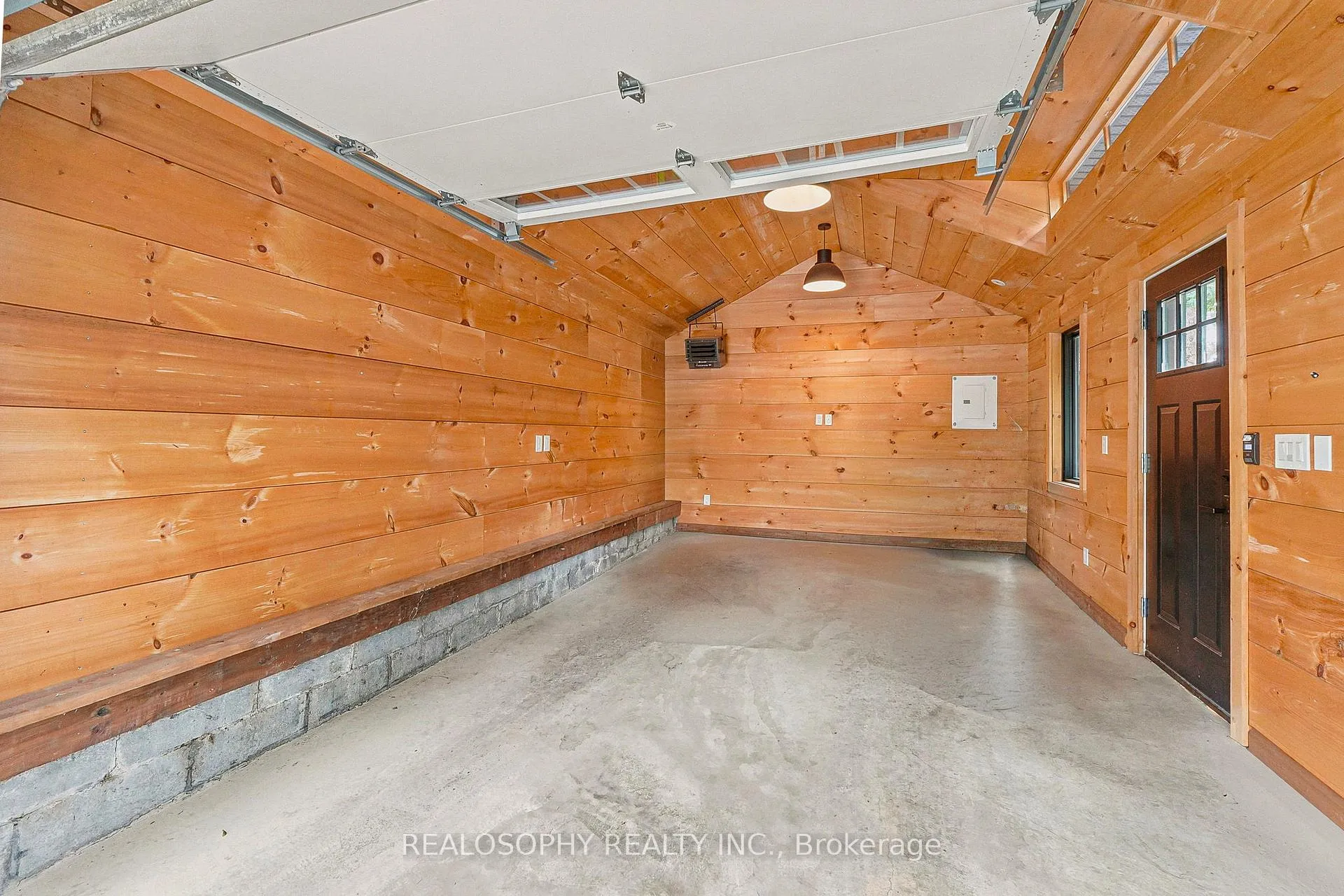 Photo 42 of 44 Gilmour Avenue, Toronto, High Park North — HOMEH