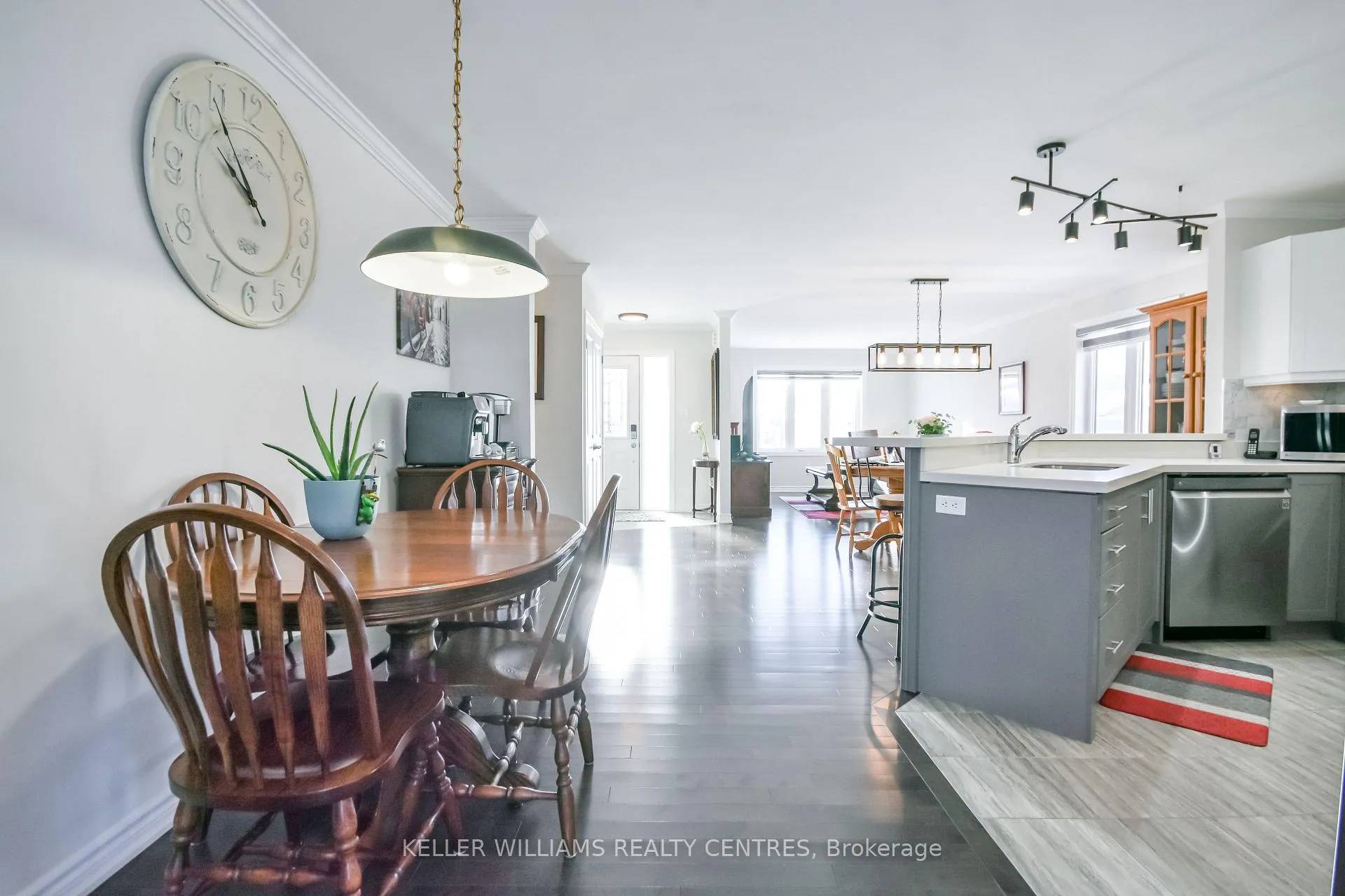 Photo 5 of 10 Sinclair Crescent, Ramara, Atherley — HOMEH