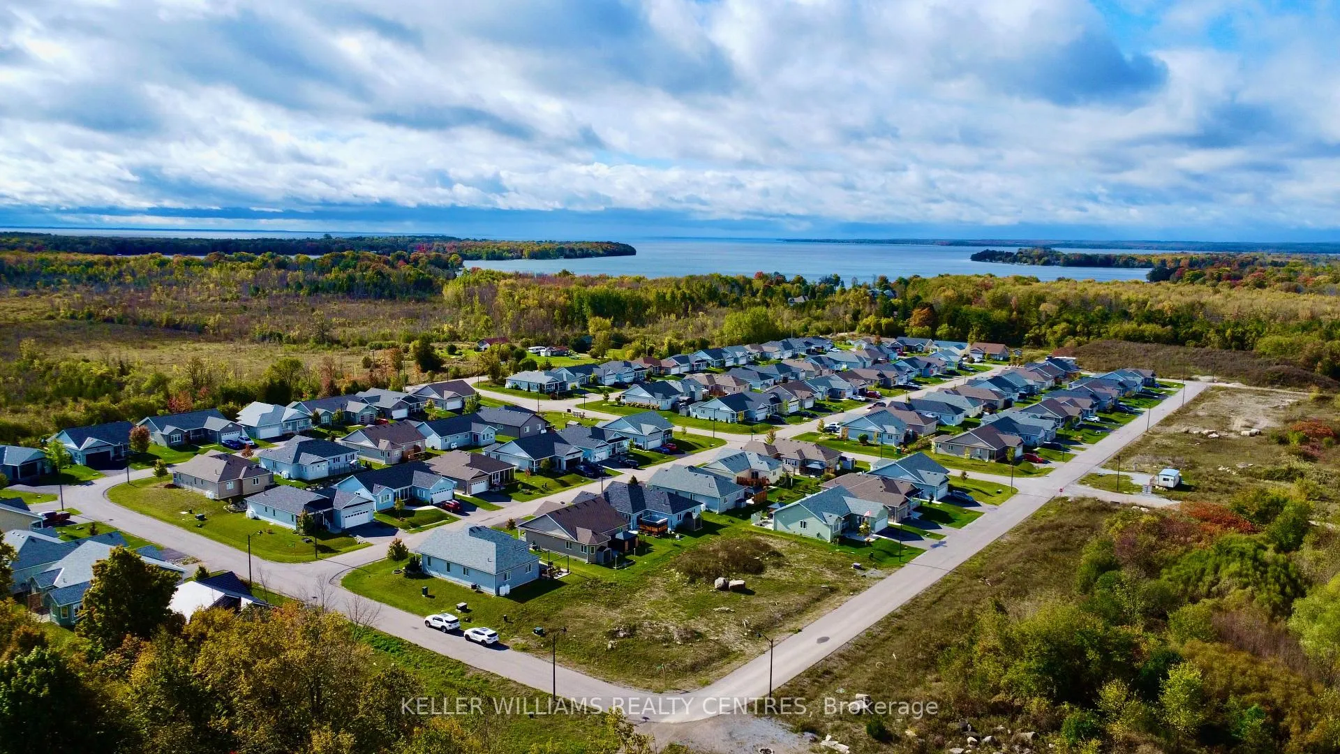 Photo 20 of 10 Sinclair Crescent, Ramara, Atherley — HOMEH