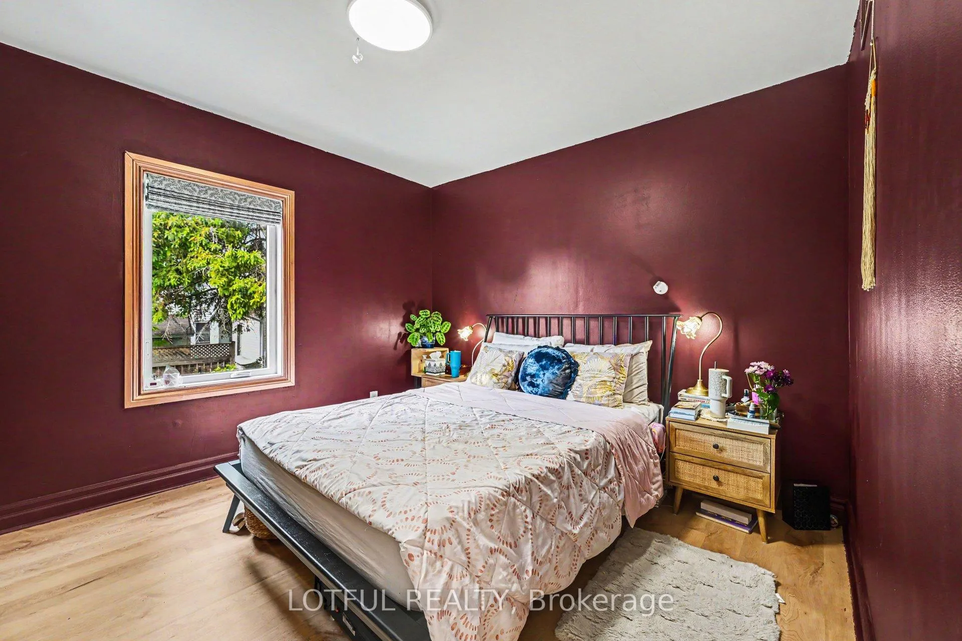 Photo 13 of 10 Cassidy Road, Ottawa, Lynwood Village — HOMEH