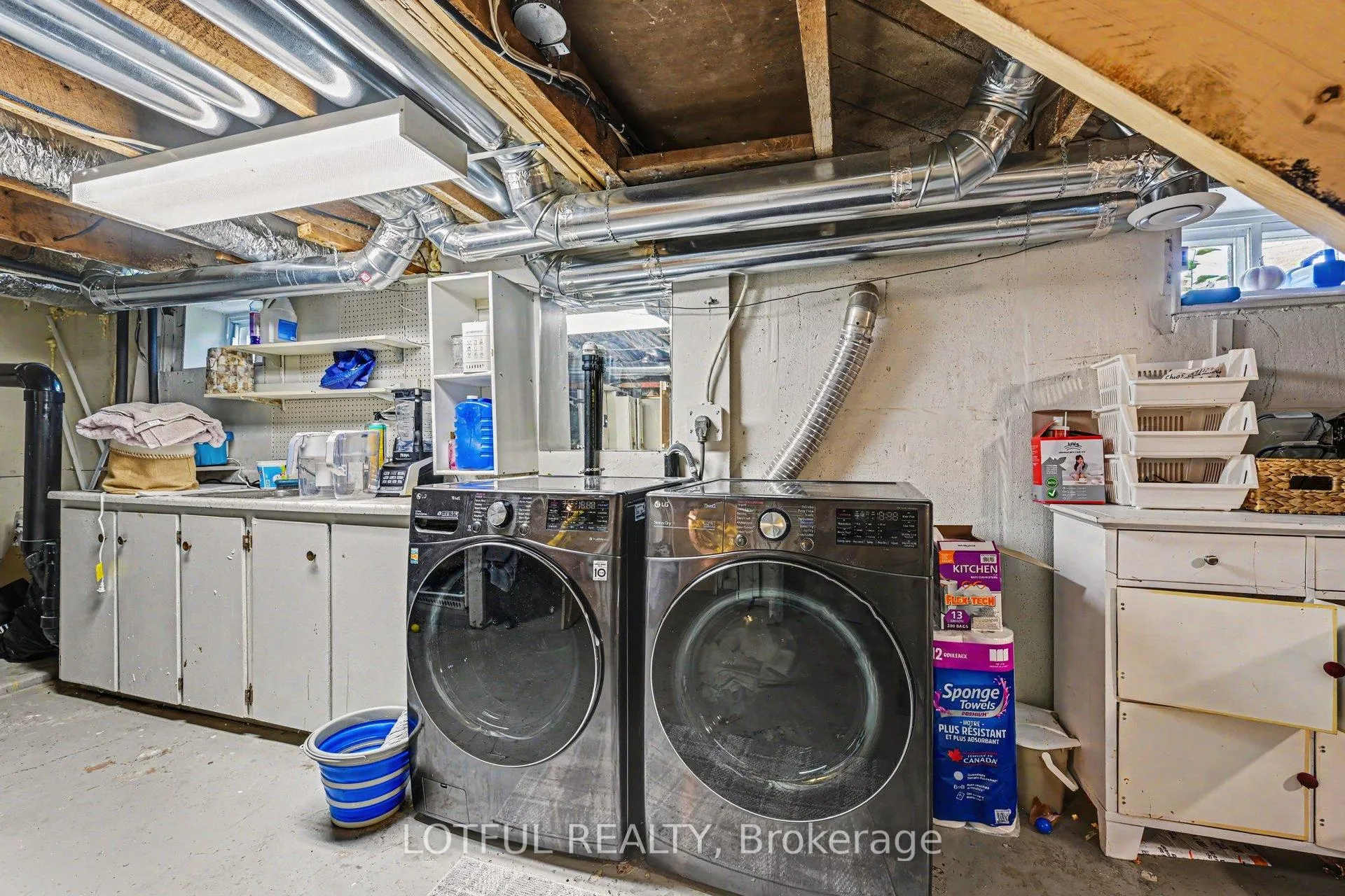 Photo 22 of 10 Cassidy Road, Ottawa, Lynwood Village — HOMEH