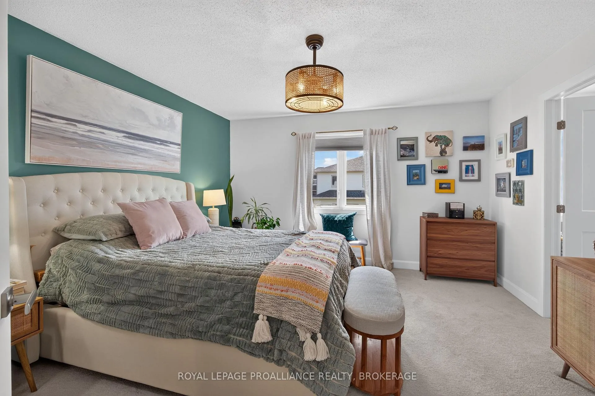 Photo 17 of 1532 Scarlet Street, Kingston, Kingston East (Incl Barret Crt) — HOMEH