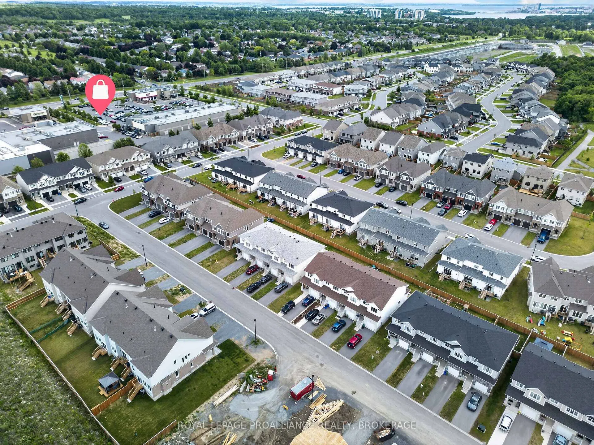 Photo 35 of 1532 Scarlet Street, Kingston, Kingston East (Incl Barret Crt) — HOMEH