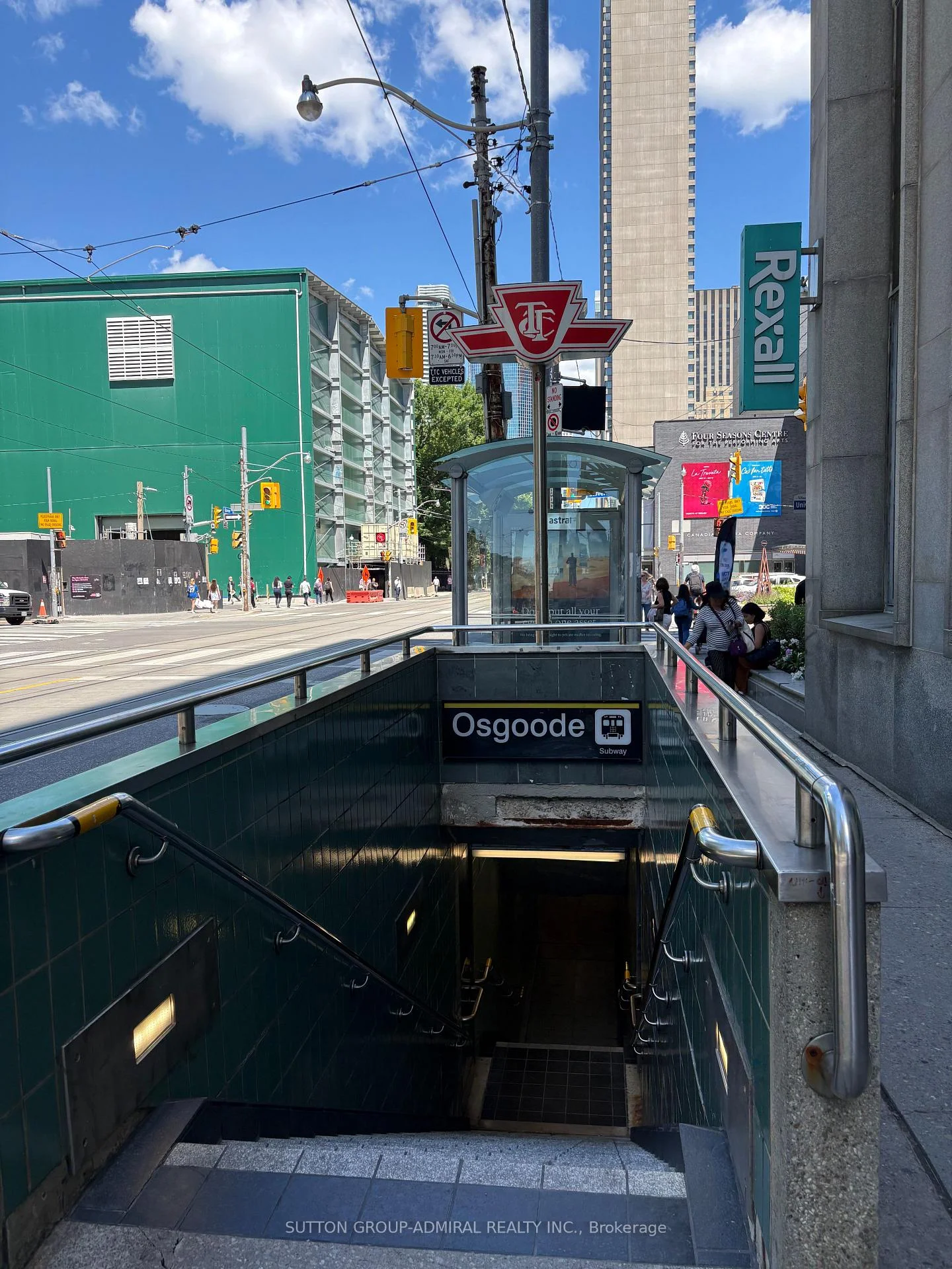 Photo 8 of Unit 1412, 215 Queen Street W, Toronto, Waterfront Communities — HOMEH